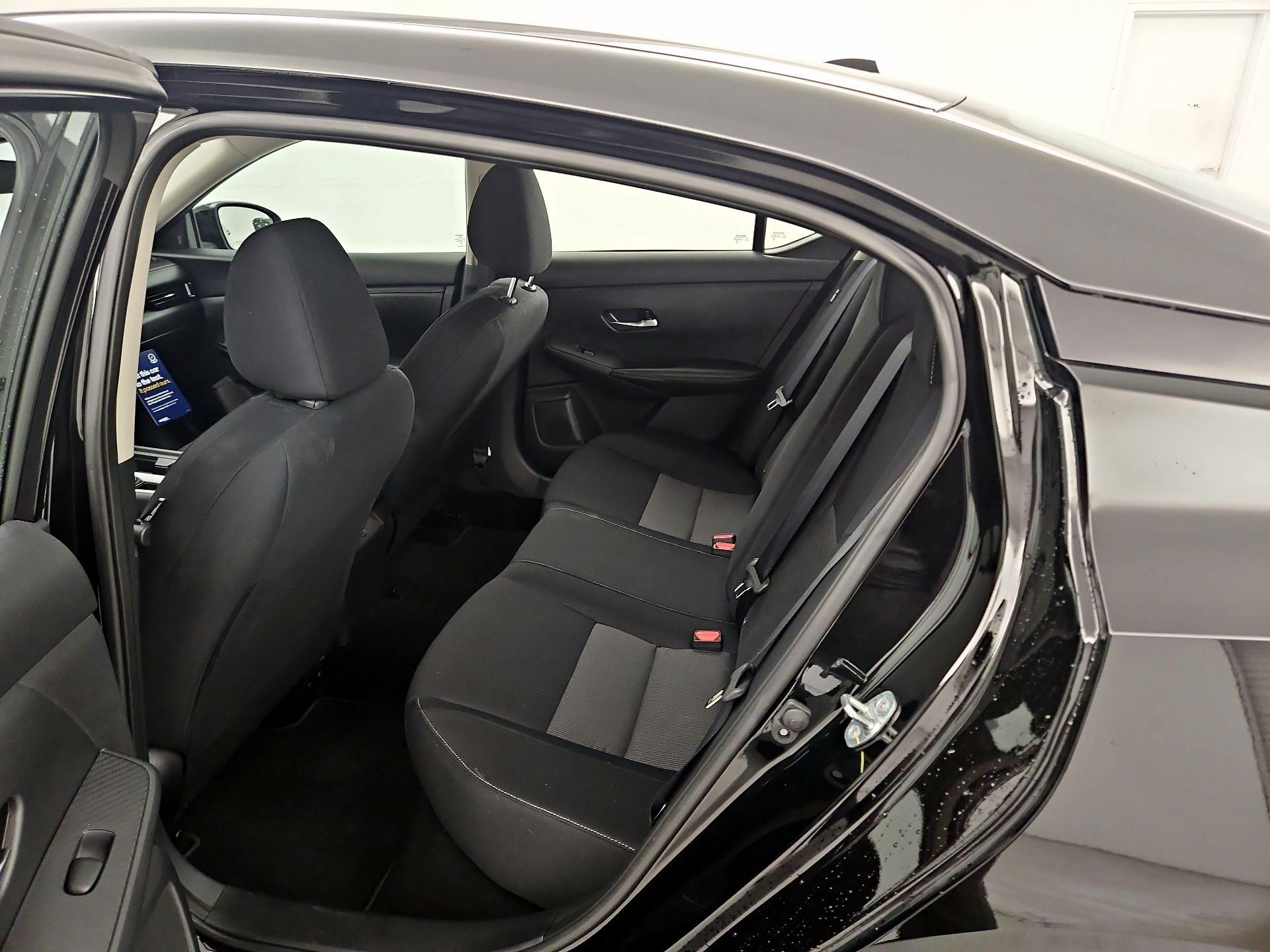 Thumbnail: 2023 Nissan Sentra - 19