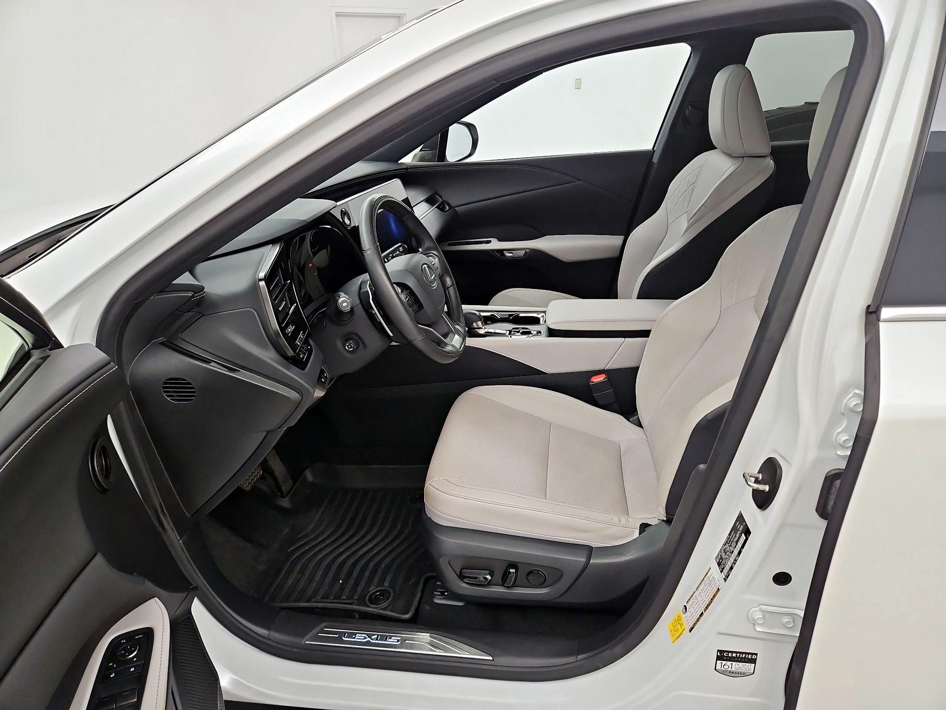 Thumbnail: 2024 Lexus RX - 11