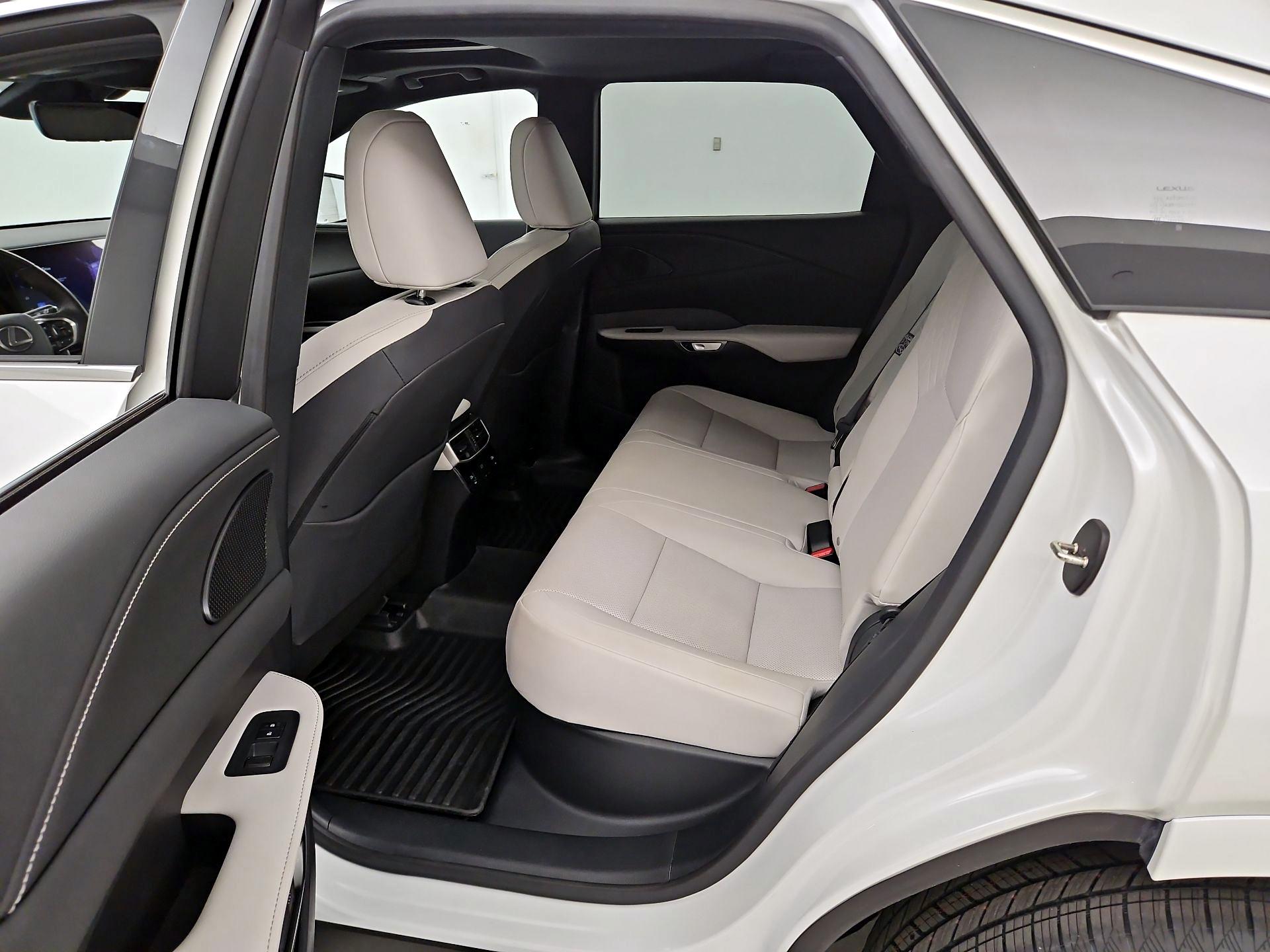 Thumbnail: 2024 Lexus RX - 20