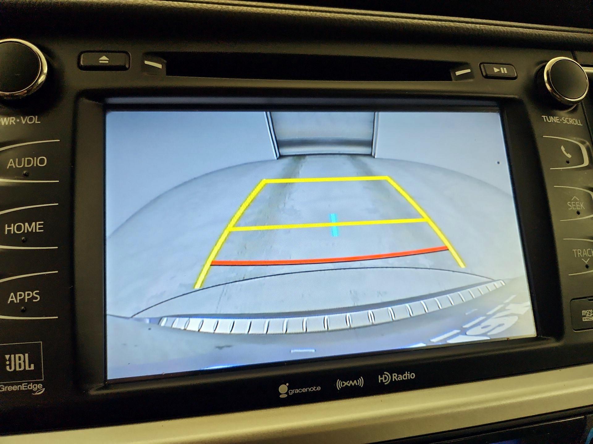 Thumbnail: 2019 Toyota Highlander - 15