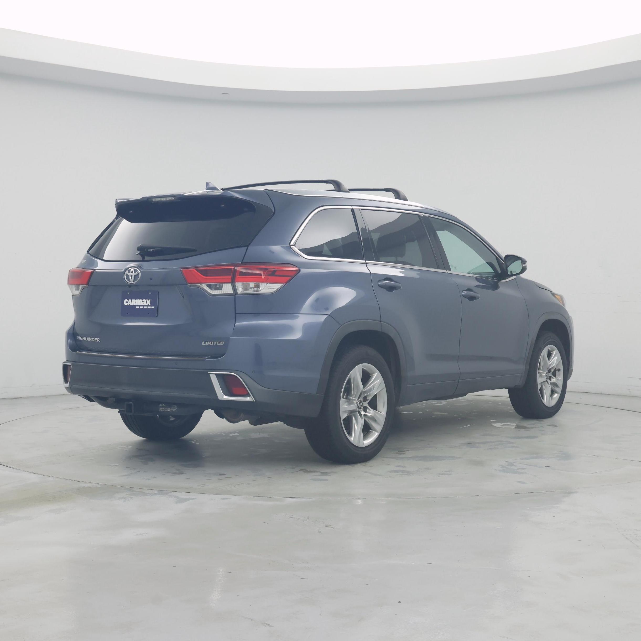 Thumbnail: 2019 Toyota Highlander - 8