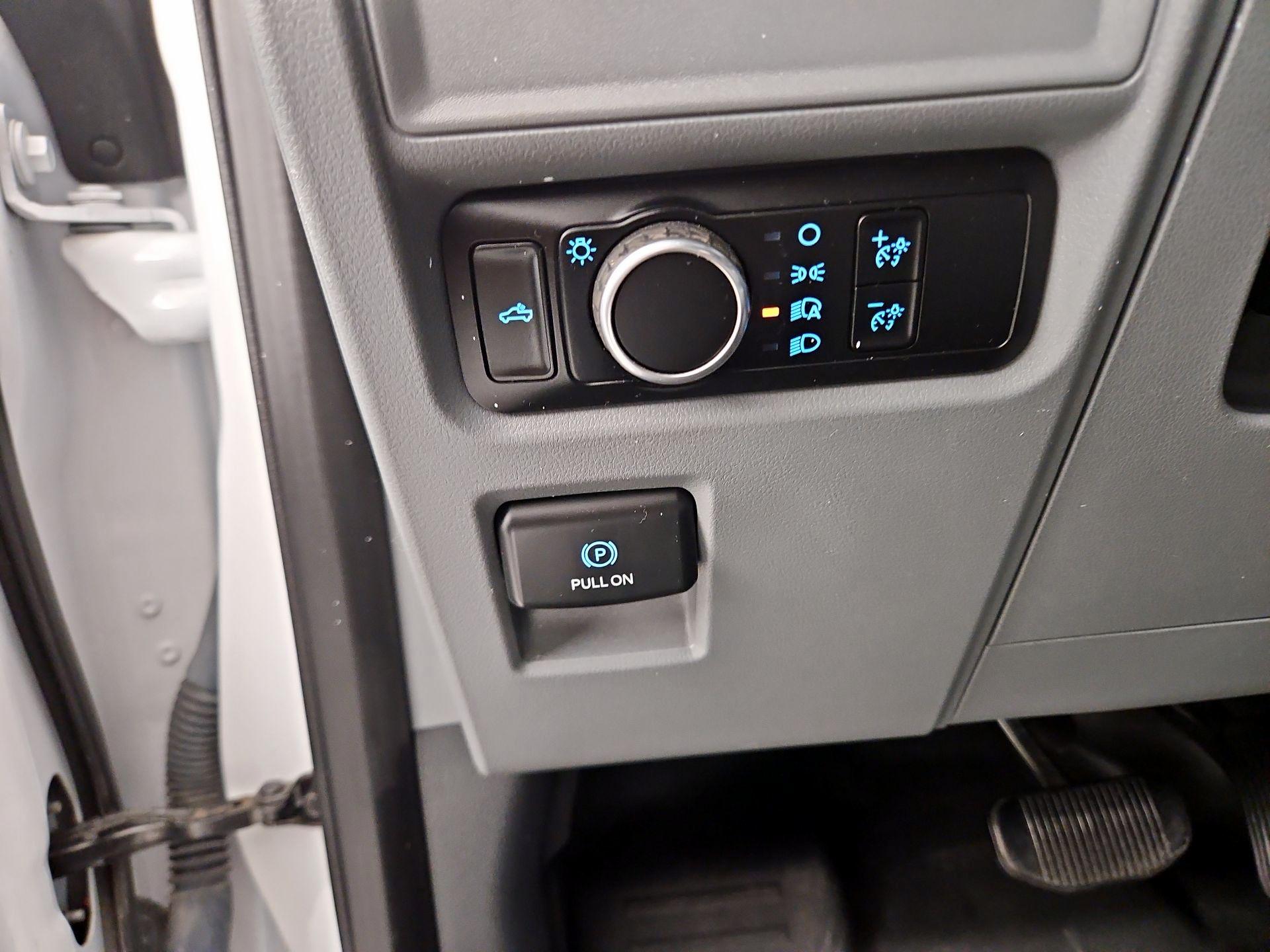 Thumbnail: 2023 Ford F-150 - 13