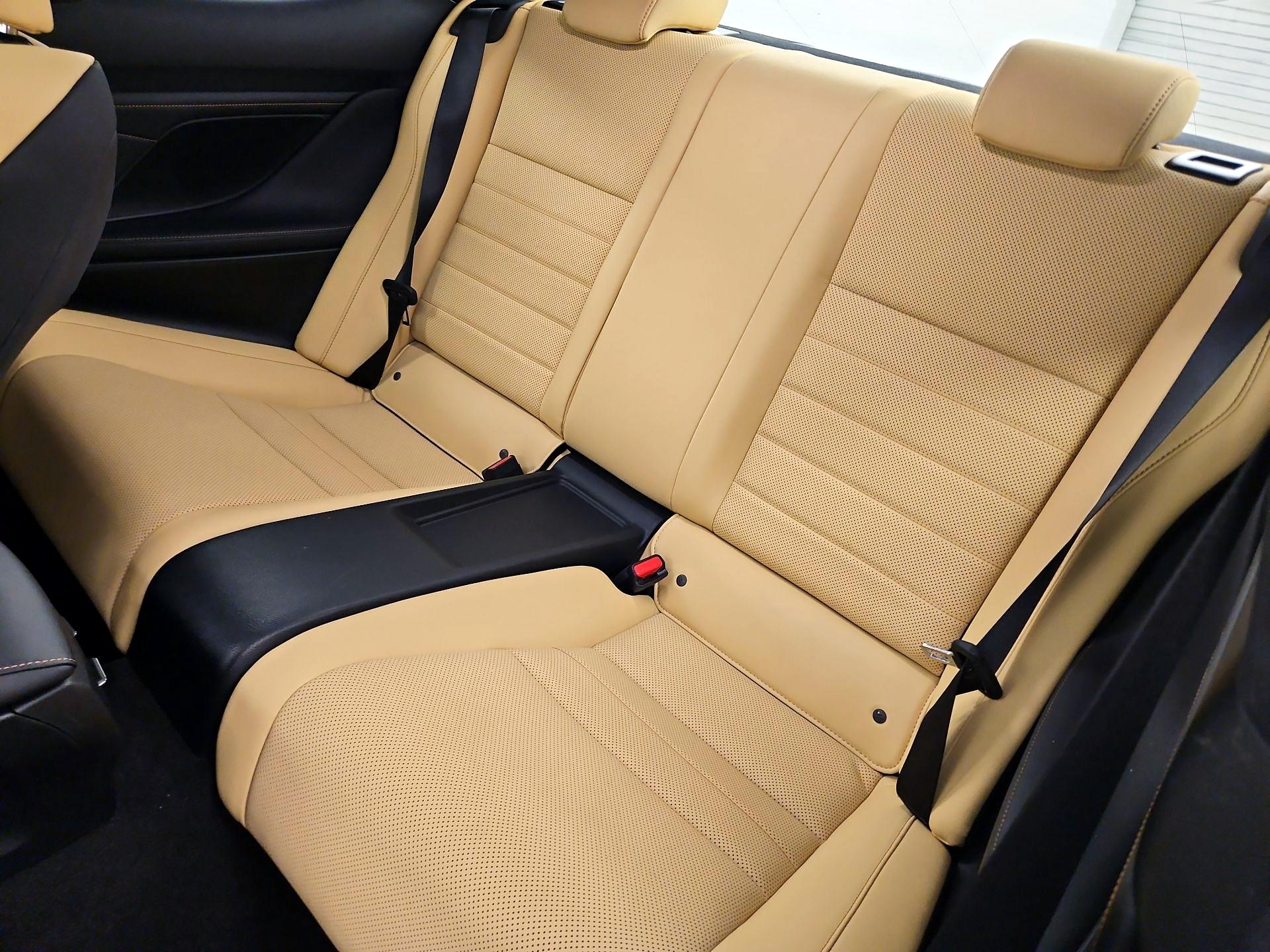 Thumbnail: 2019 Lexus RC - 19