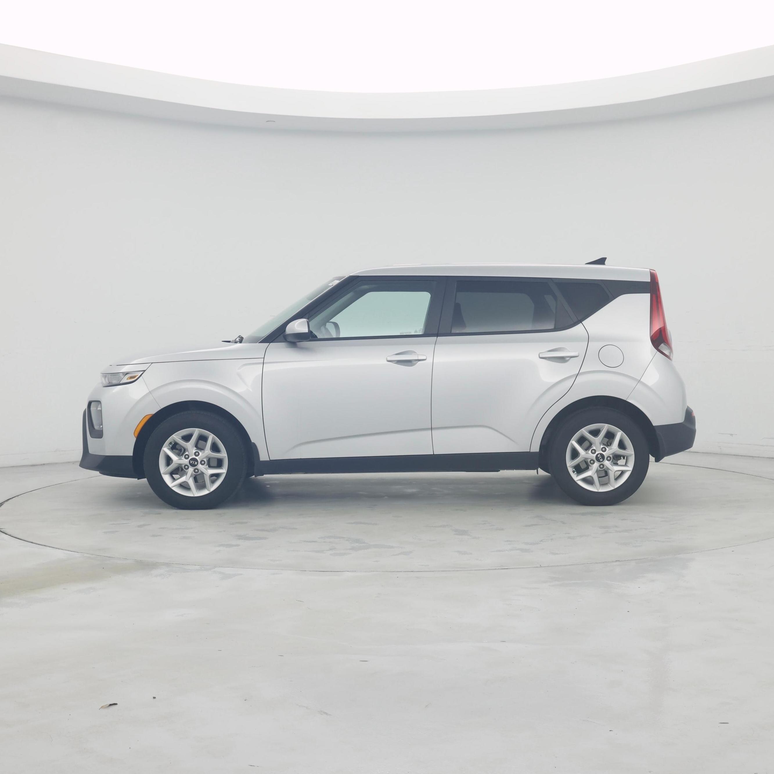 Thumbnail: 2020 Kia Soul - 3