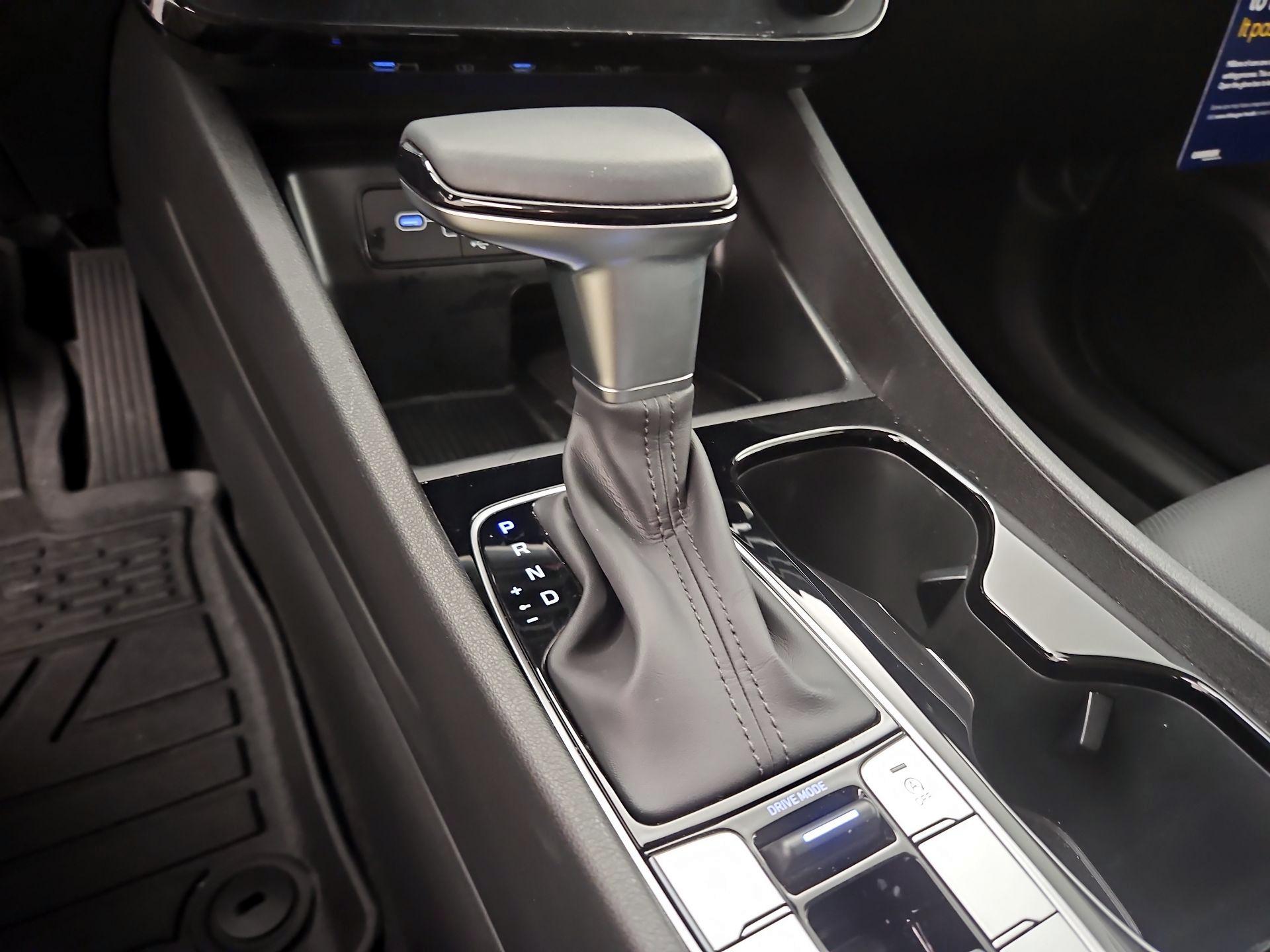 Thumbnail: 2025 Hyundai Tucson - 18