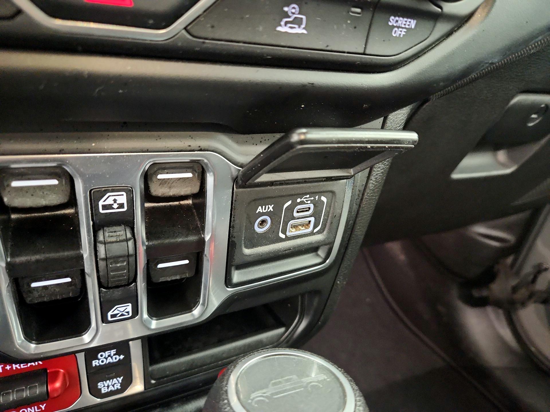 Thumbnail: 2023 Jeep Gladiator - 19