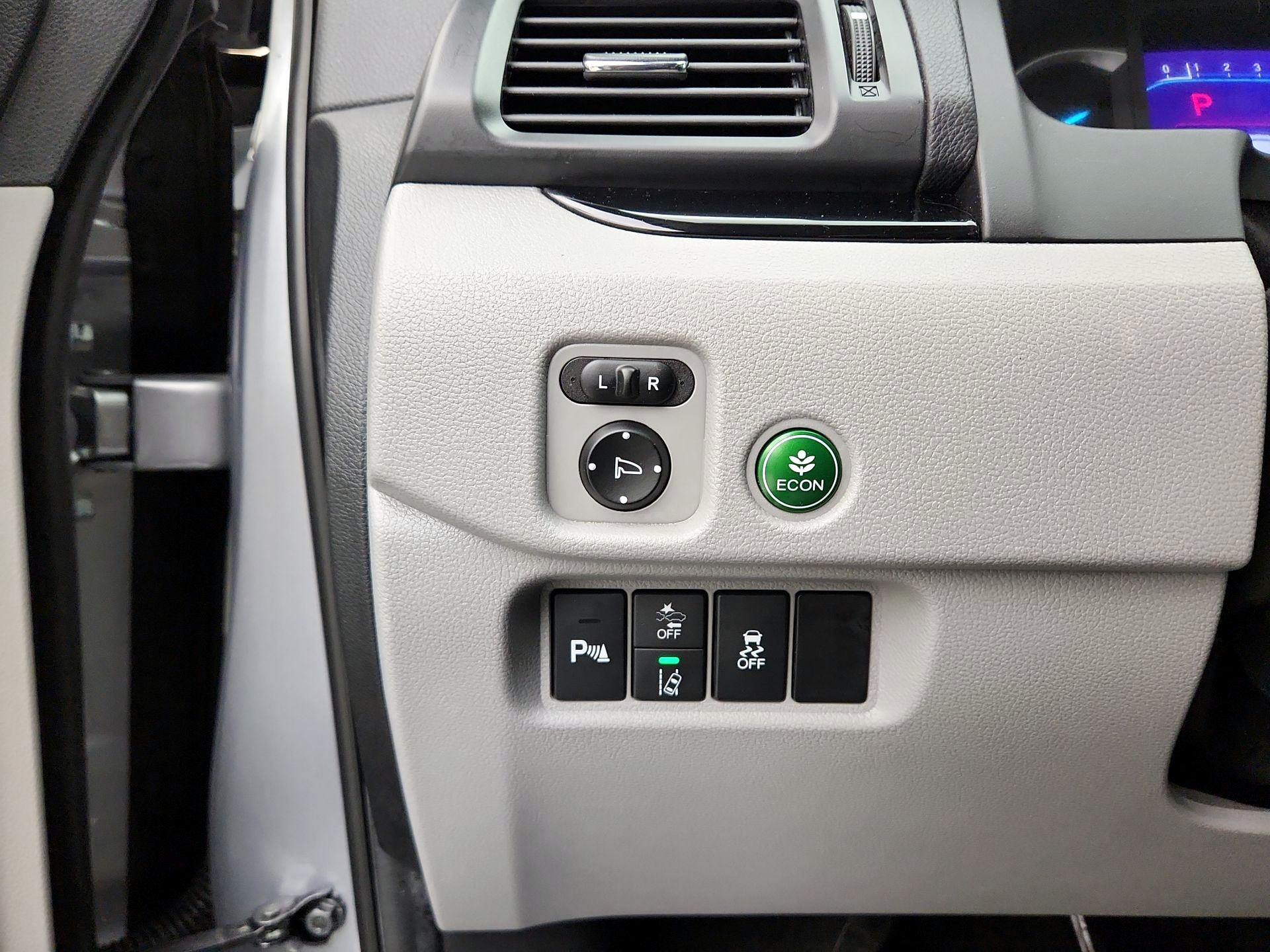 Thumbnail: 2020 Honda Pilot - 13