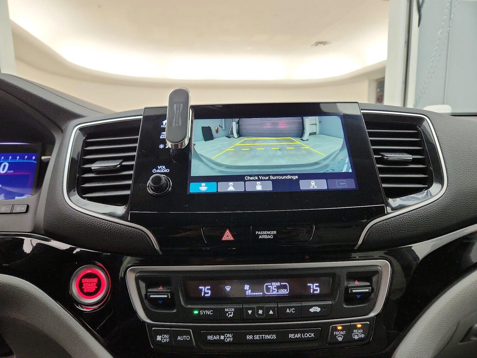 Thumbnail: 2020 Honda Pilot - 14