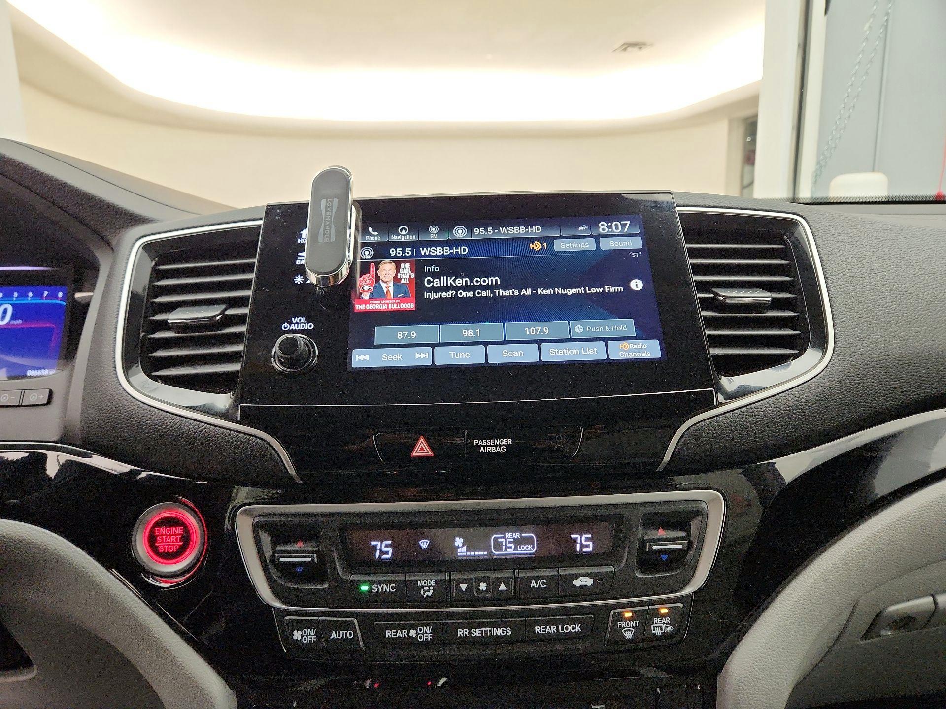 Thumbnail: 2020 Honda Pilot - 15