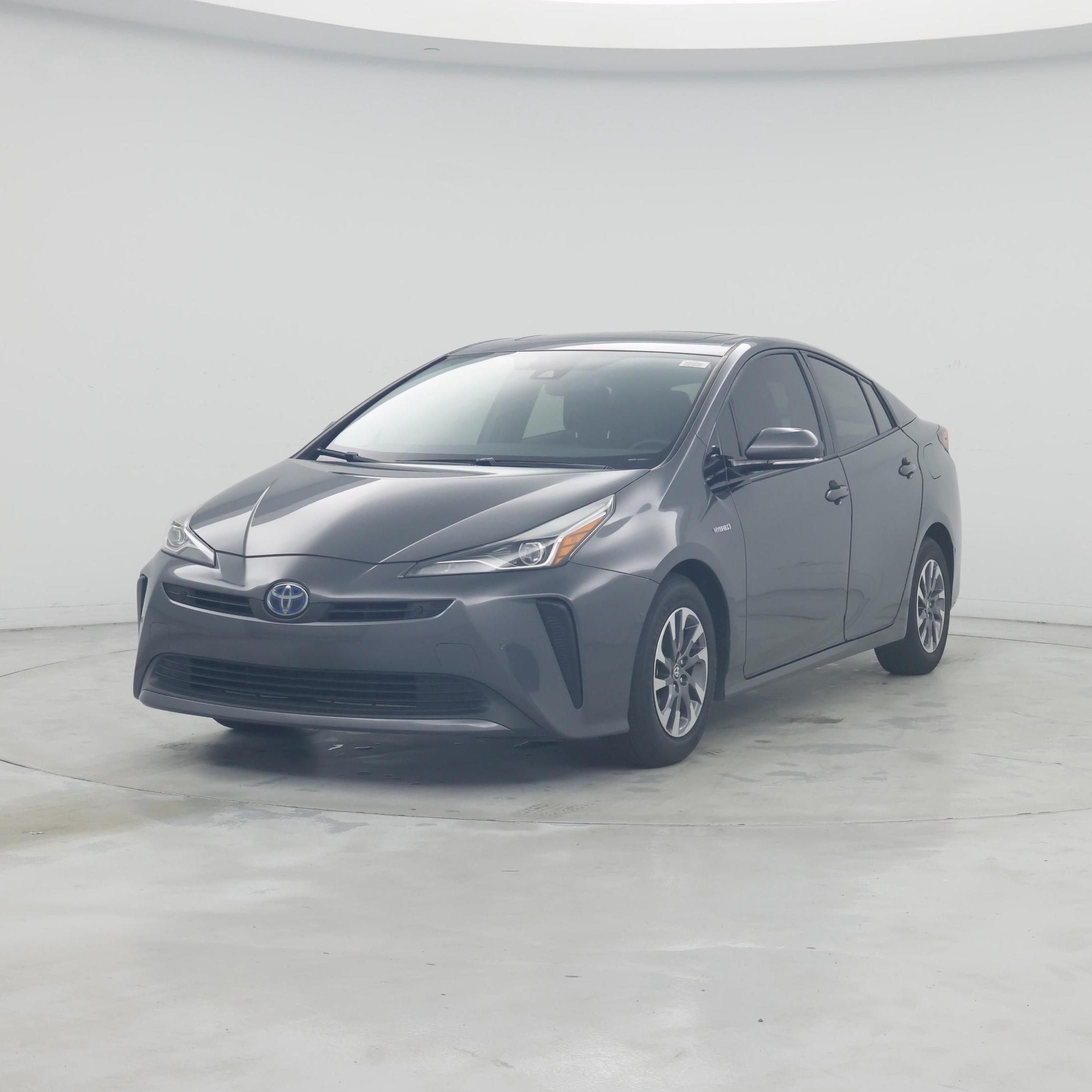 Thumbnail: 2019 Toyota Prius - 4