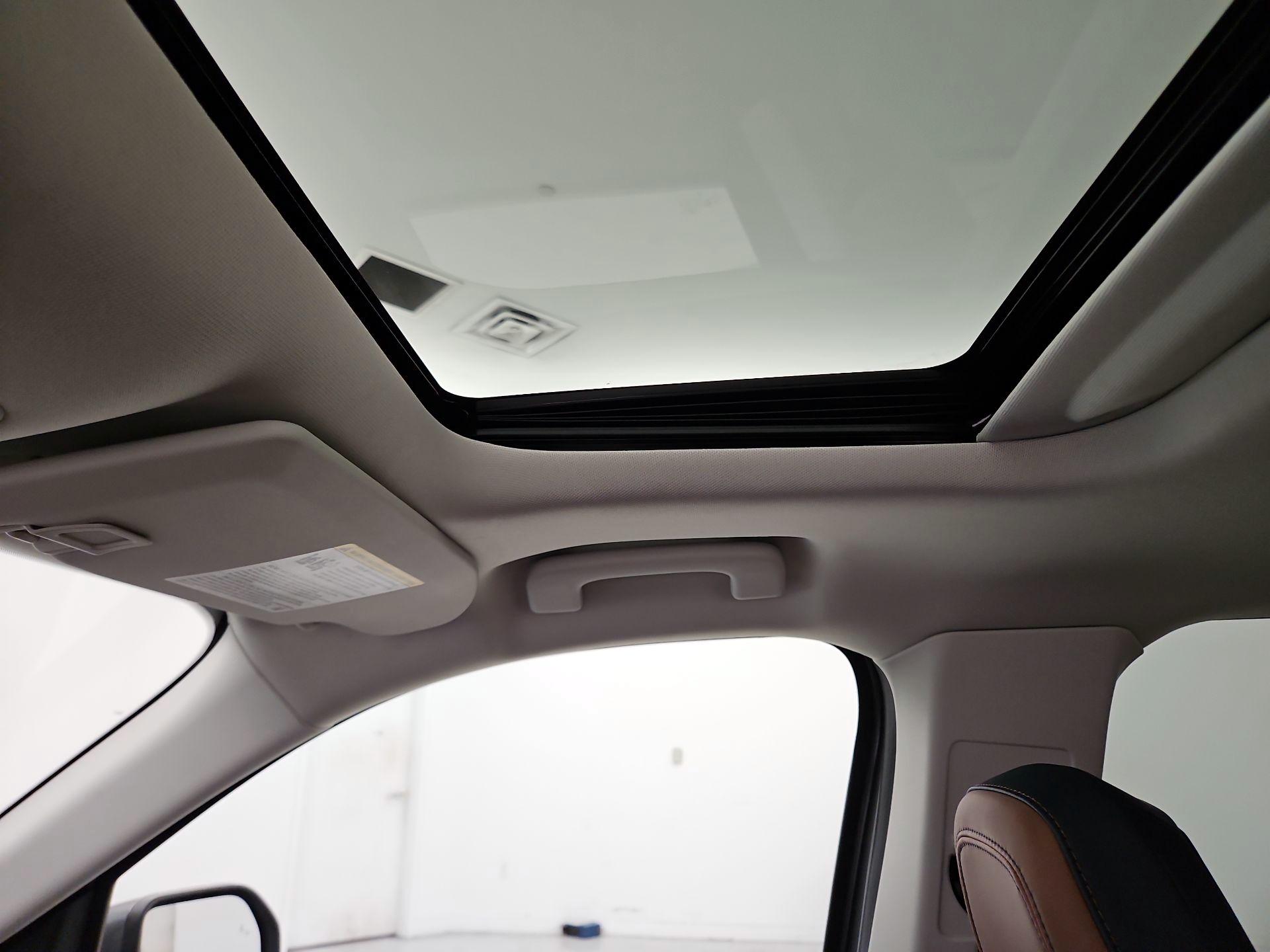 Thumbnail: 2022 Ford Maverick - 19