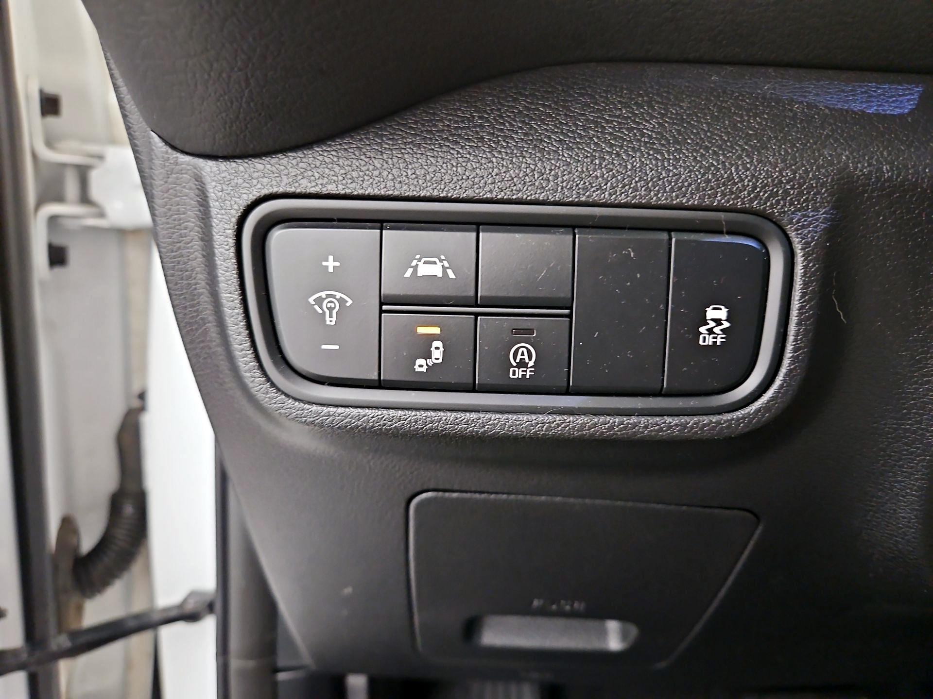 Thumbnail: 2021 Kia Soul - 13