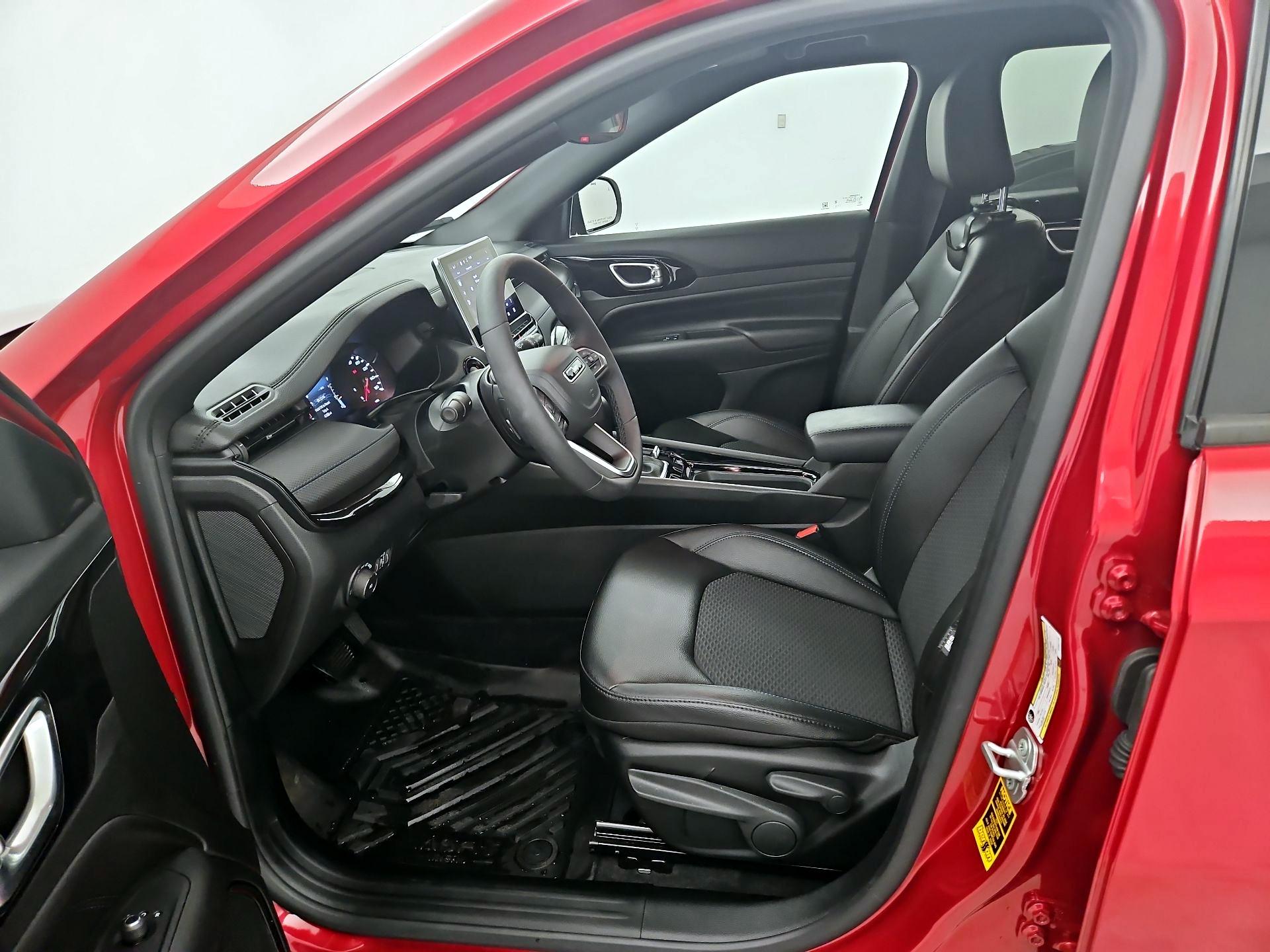 Thumbnail: 2025 Jeep Compass - 11