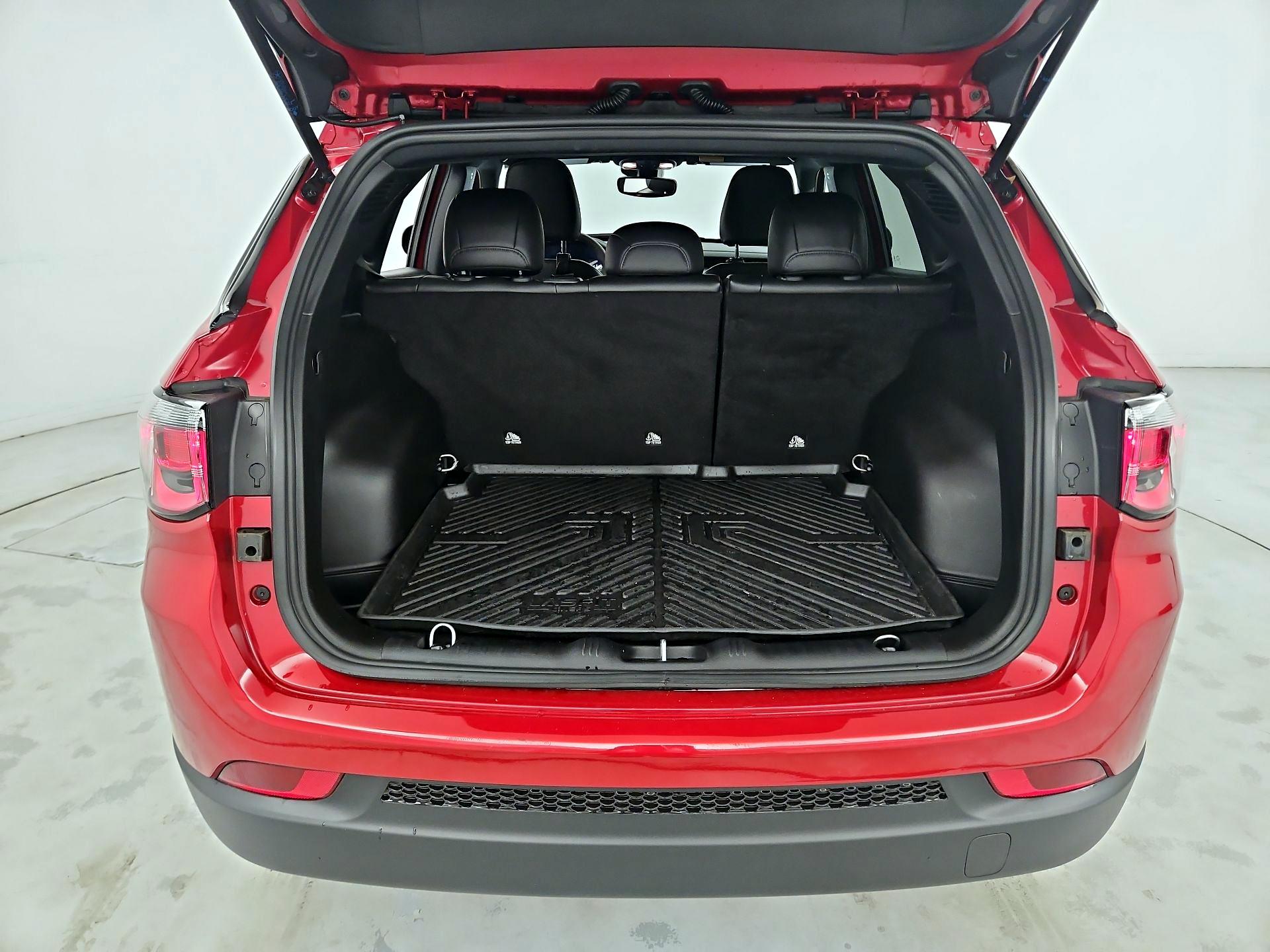 Thumbnail: 2025 Jeep Compass - 20