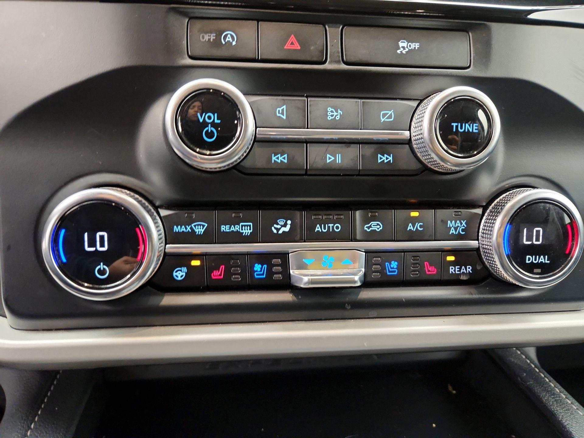 Thumbnail: 2024 Ford Expedition - 17