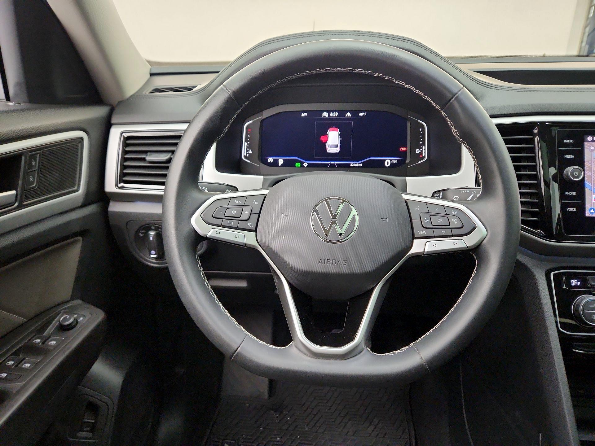 Thumbnail: 2023 Volkswagen Atlas - 10