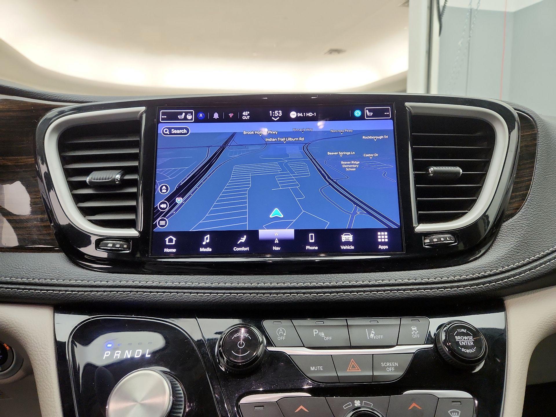 Thumbnail: 2024 Chrysler Pacifica - 14