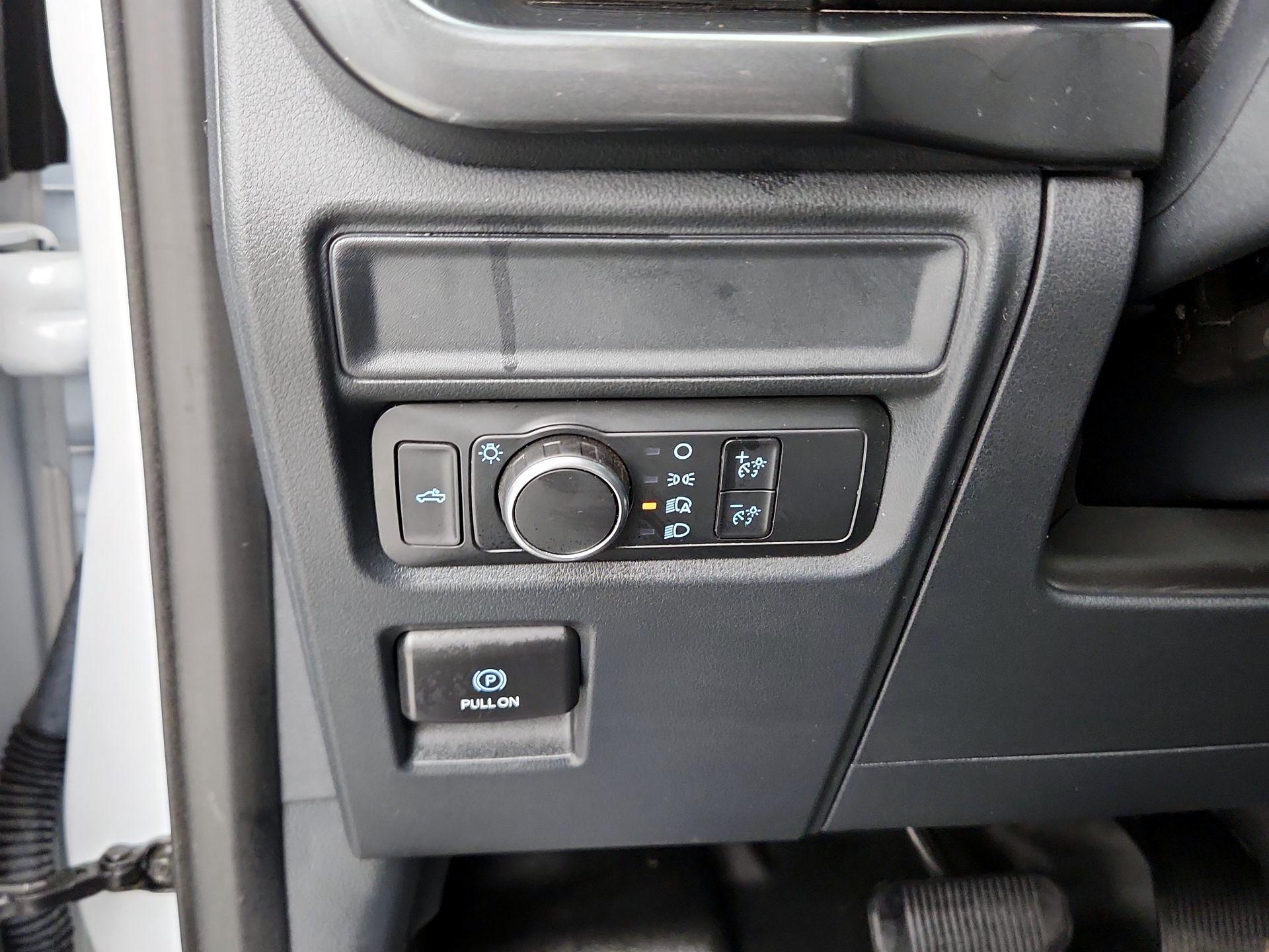 Thumbnail: 2022 Ford F-150 - 13