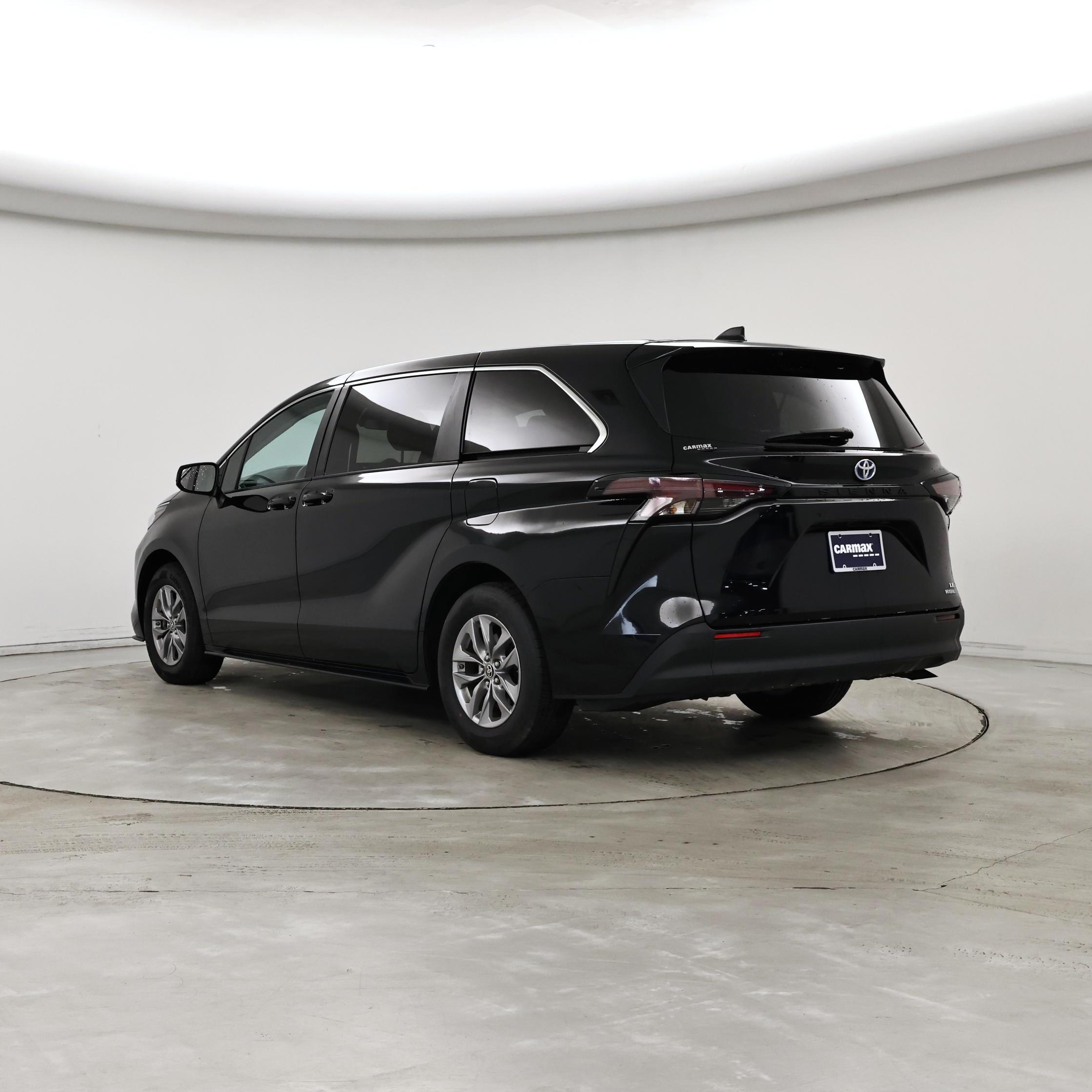 Thumbnail: 2024 Toyota Sienna - 2