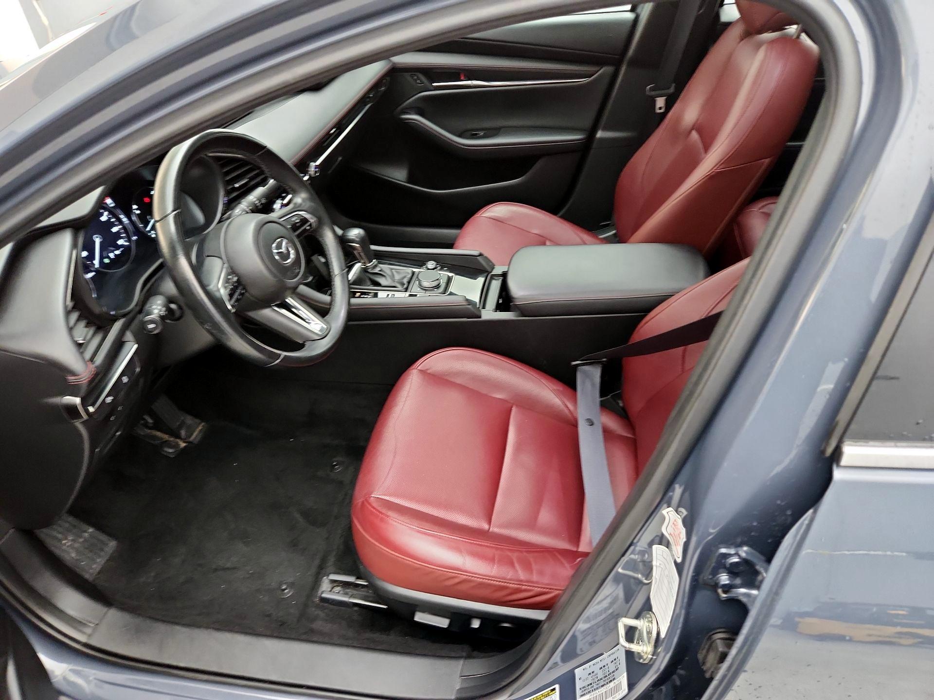 Thumbnail: 2024 Mazda Mazda3 - 11