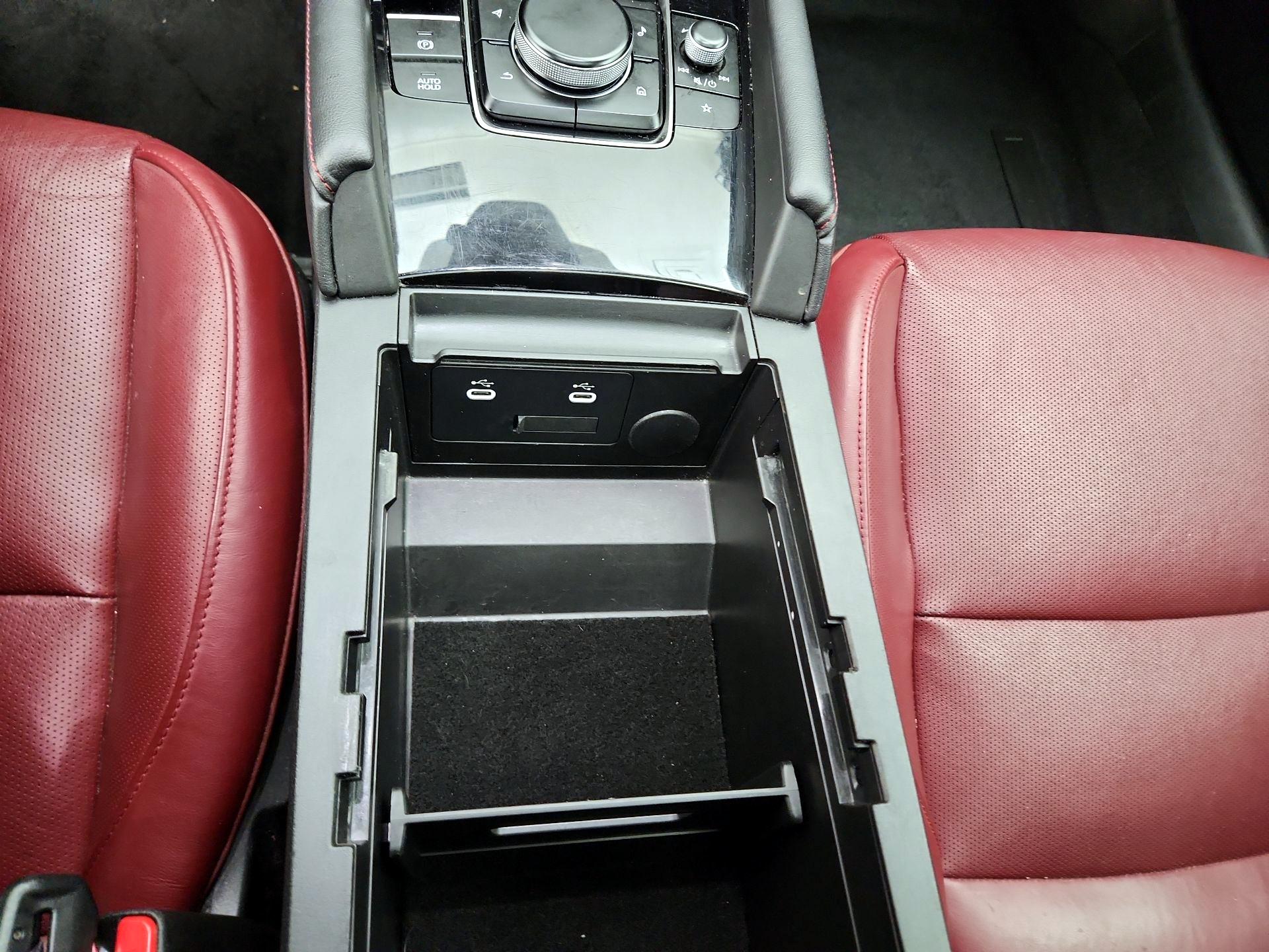 Thumbnail: 2024 Mazda Mazda3 - 18