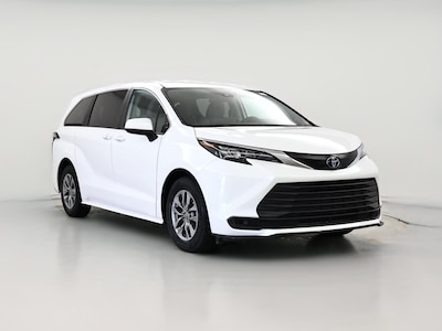 2024 Toyota Sienna Hybrid LE
