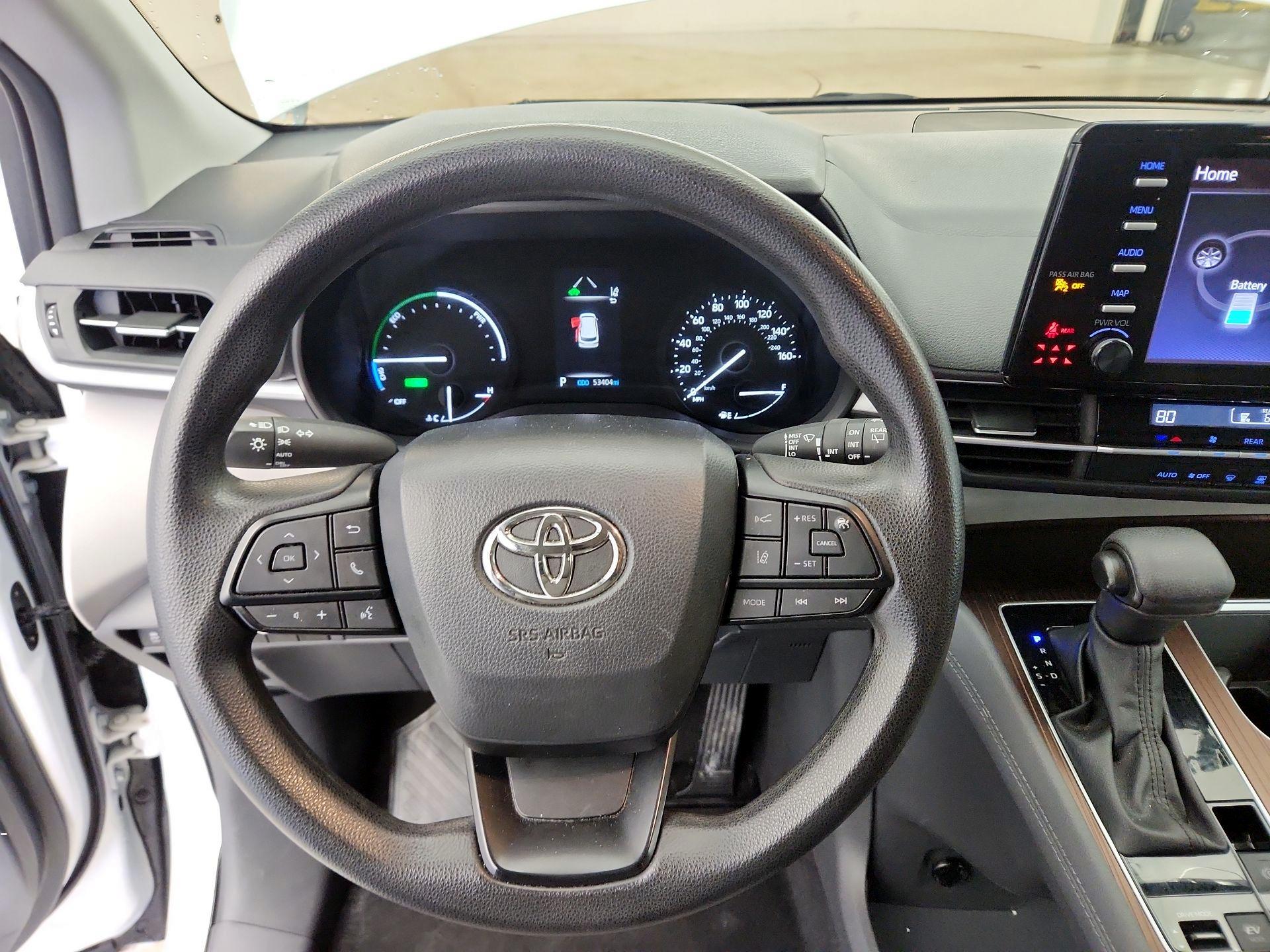 Thumbnail: 2024 Toyota Sienna - 10