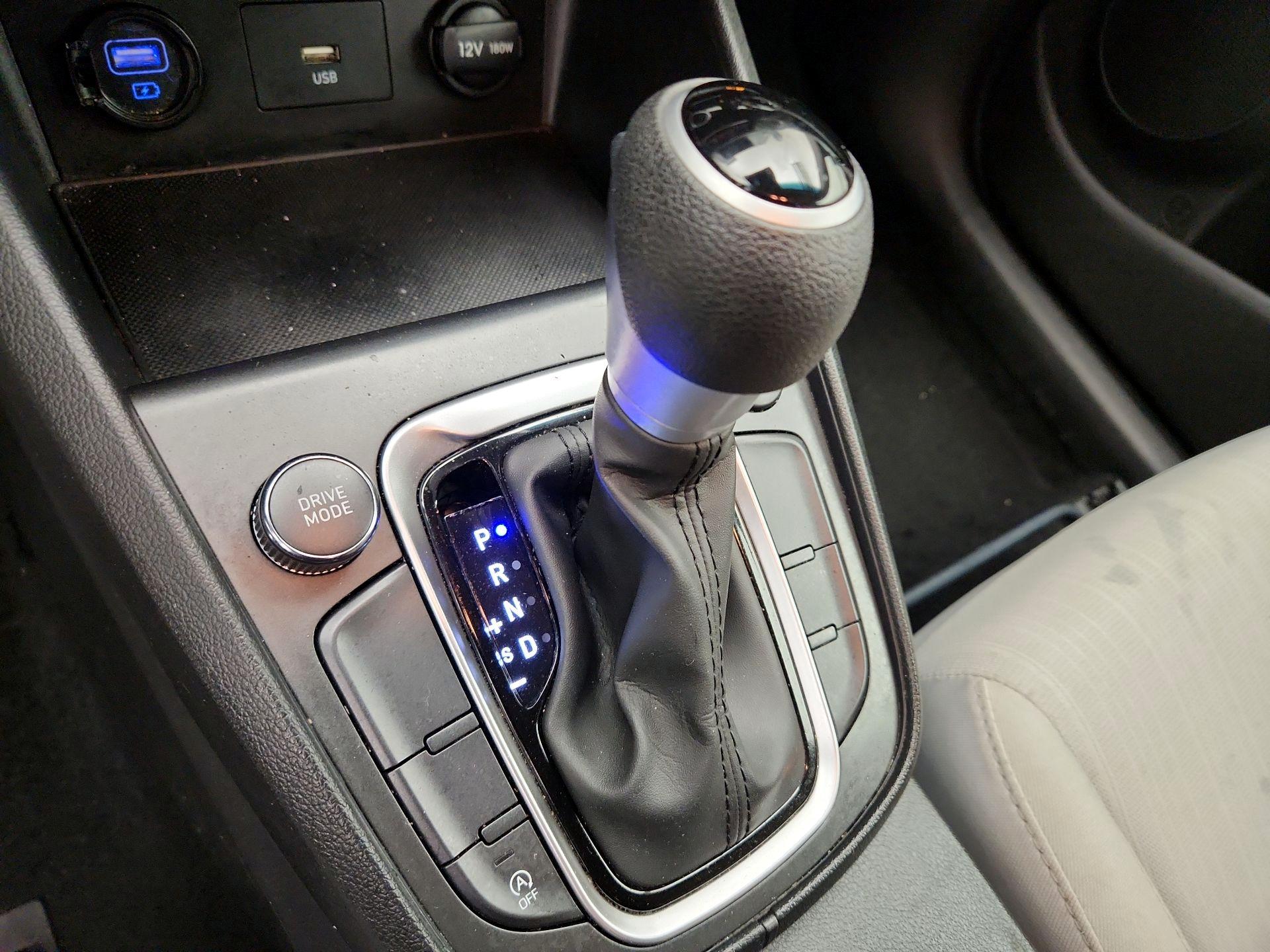 Thumbnail: 2023 Hyundai Kona - 17