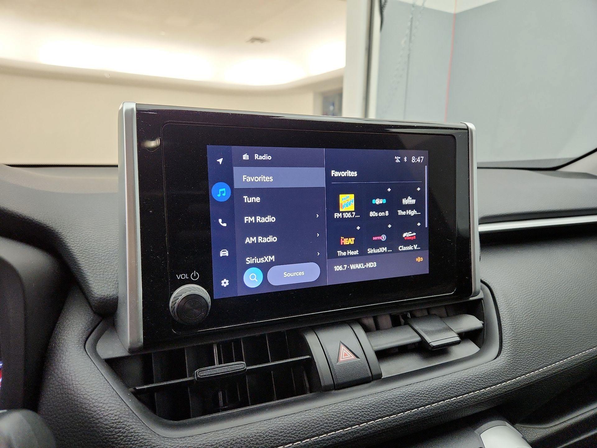 Thumbnail: 2024 Toyota RAV4 - 15