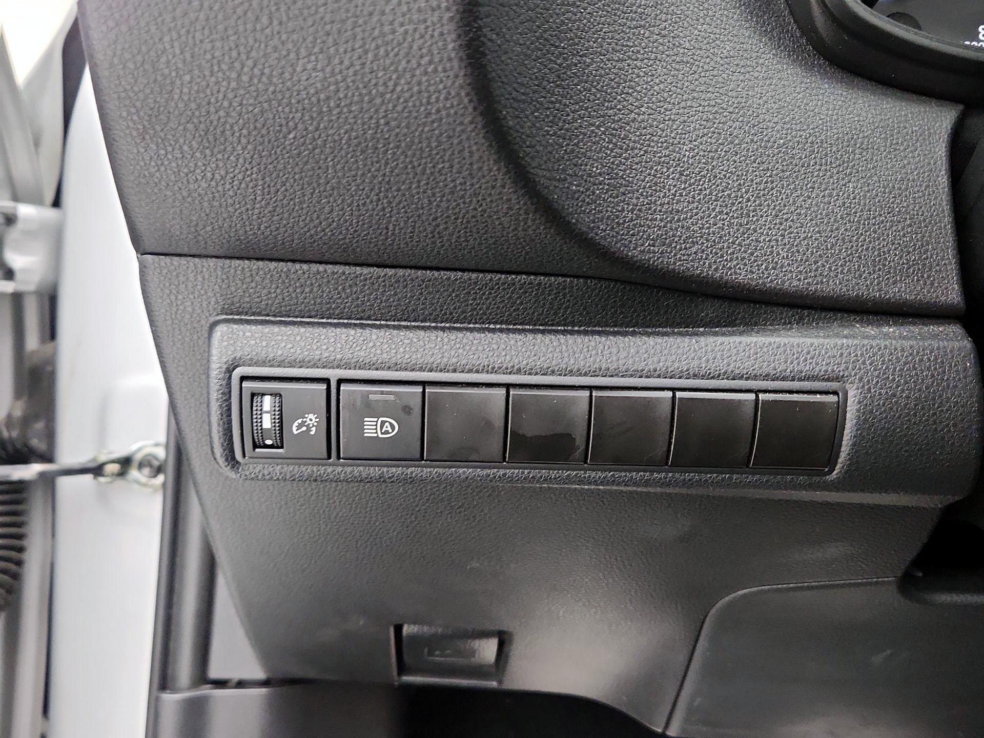 Thumbnail: 2024 Toyota Corolla - 13