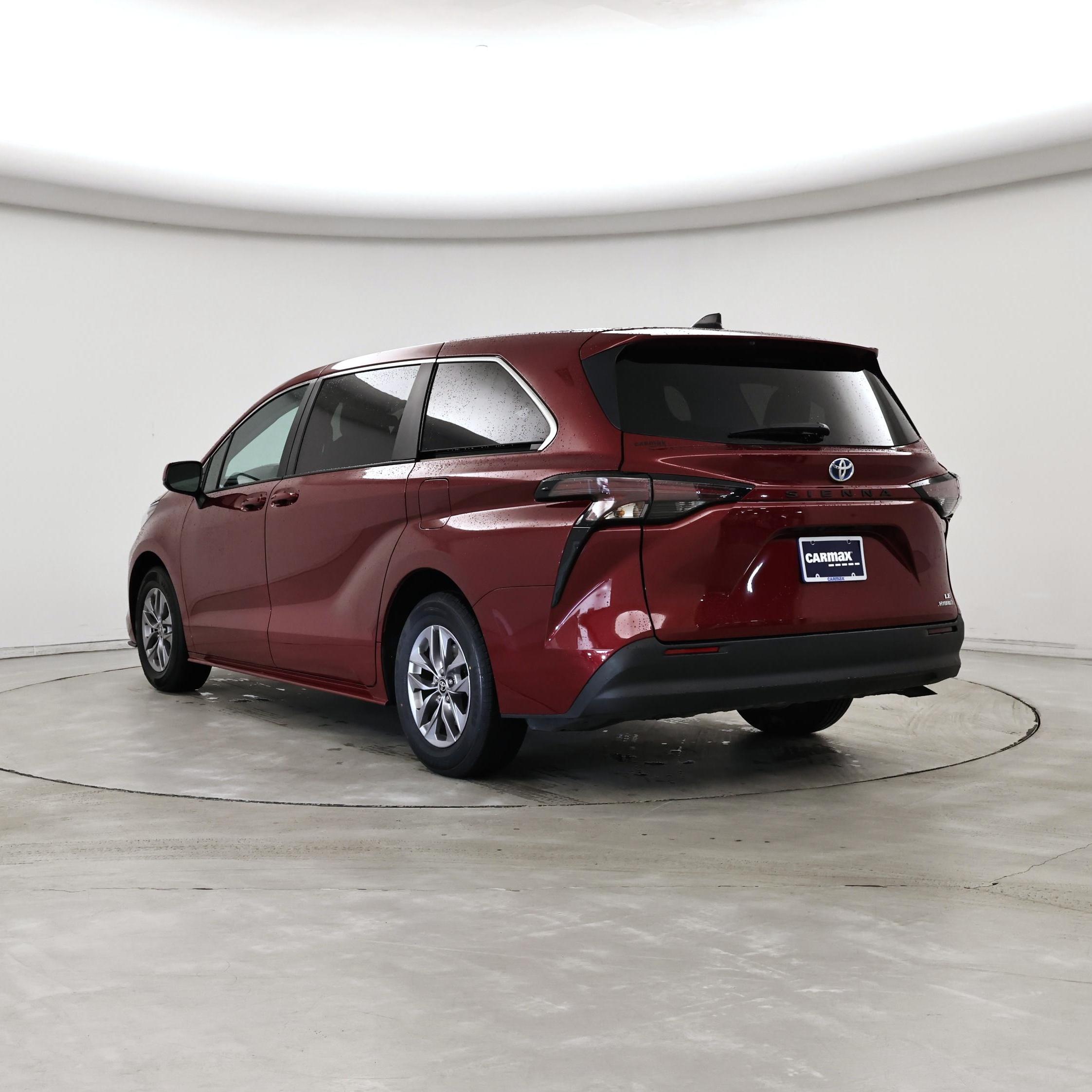 Thumbnail: 2024 Toyota Sienna - 2