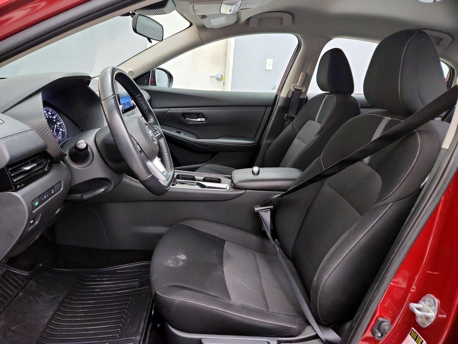 Thumbnail: 2022 Nissan Sentra - 11