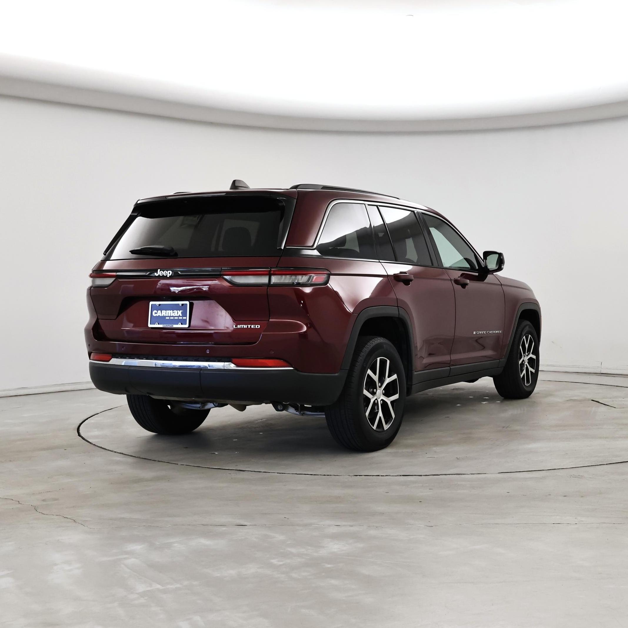 Thumbnail: 2024 Jeep Grand Cherokee - 8