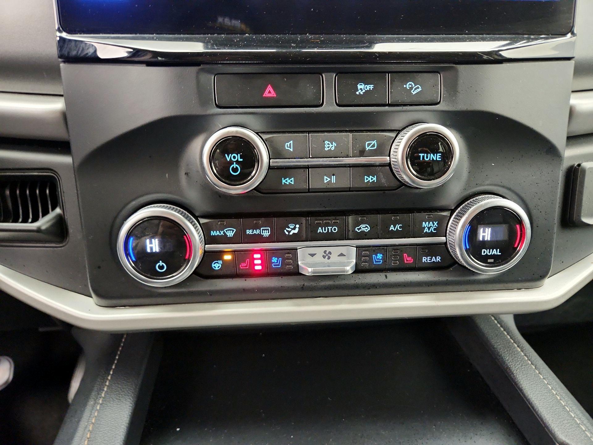 Thumbnail: 2023 Ford Expedition MAX - 17