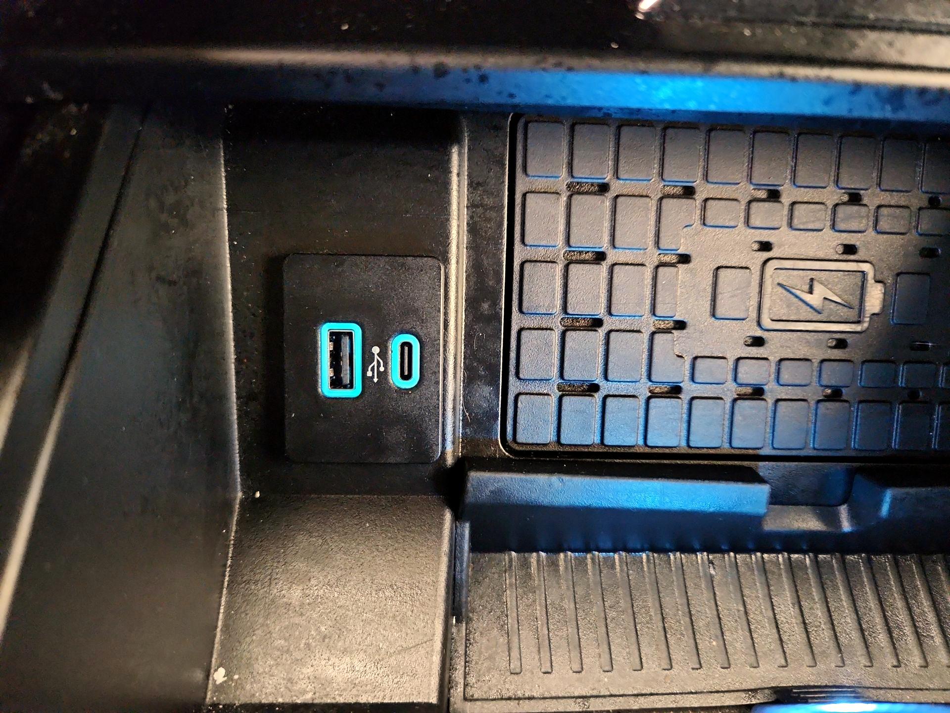 Thumbnail: 2023 Ford Expedition MAX - 19