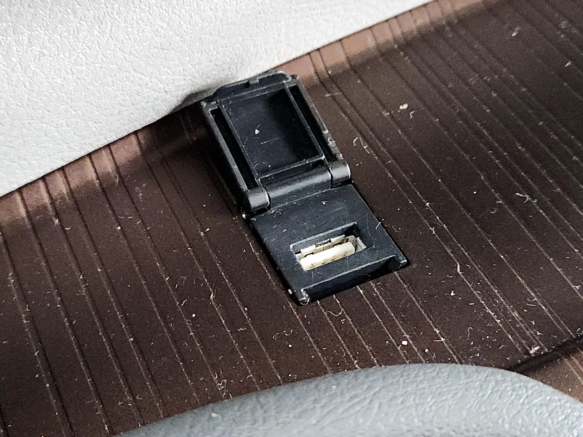 Thumbnail: 2024 Toyota Sienna - 18