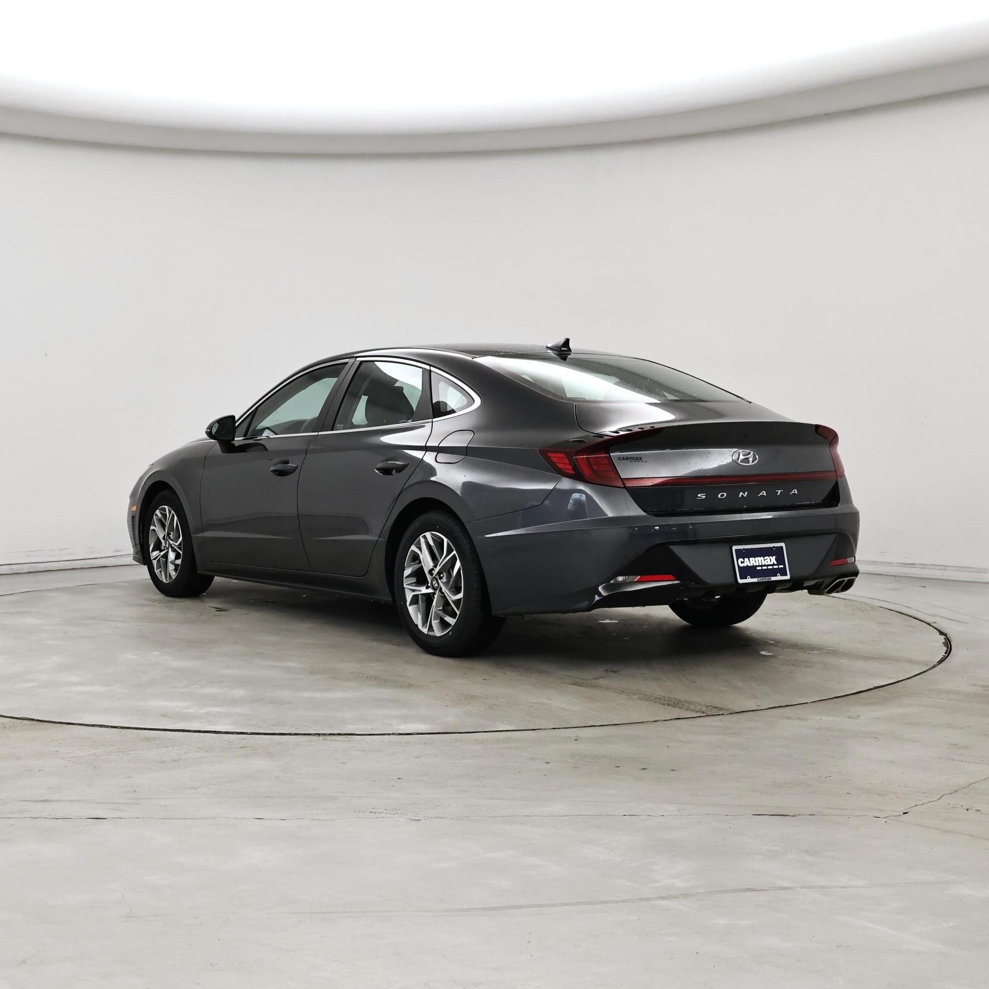 Thumbnail: 2023 Hyundai Sonata - 2