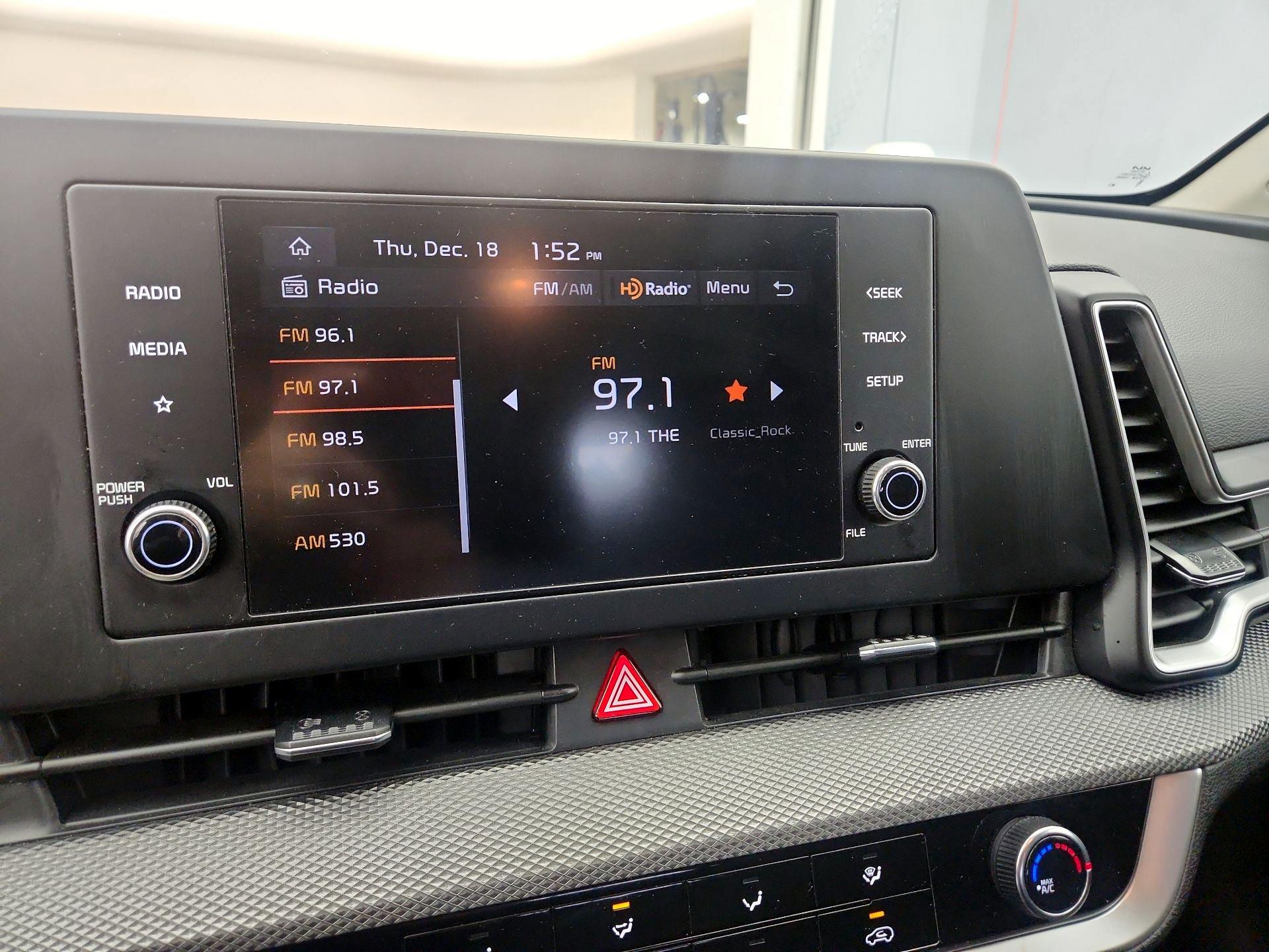 Thumbnail: 2023 Kia Sportage - 15