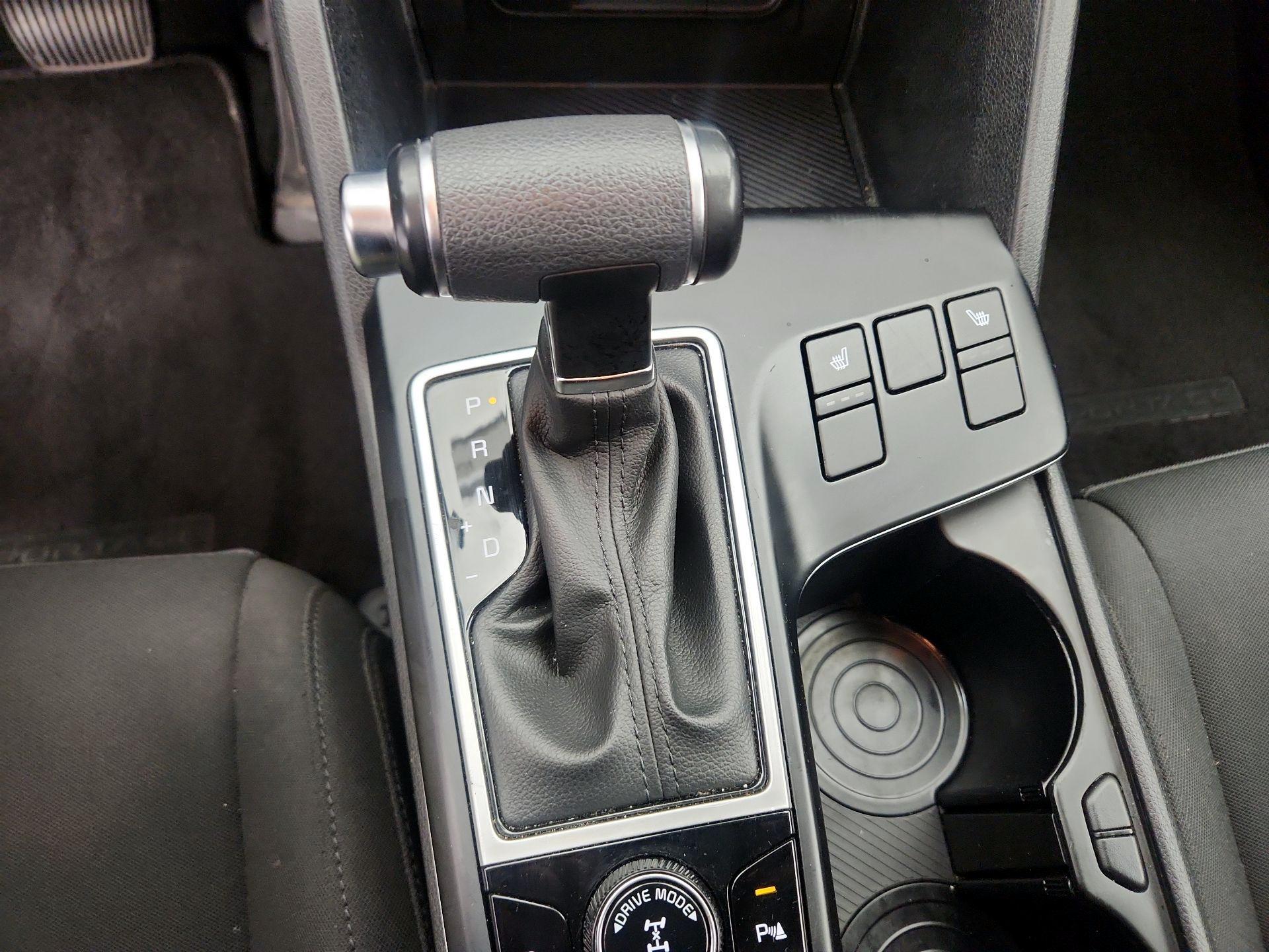 Thumbnail: 2023 Kia Sportage - 17