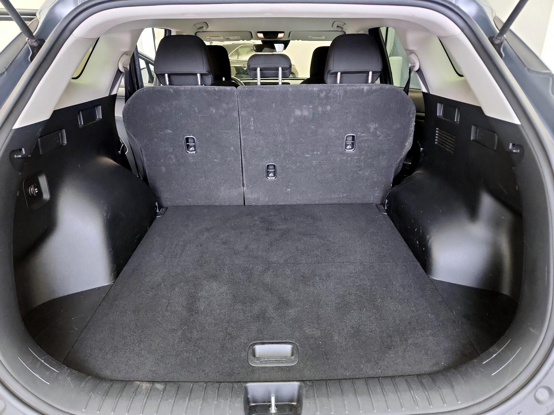 Thumbnail: 2023 Kia Sportage - 20