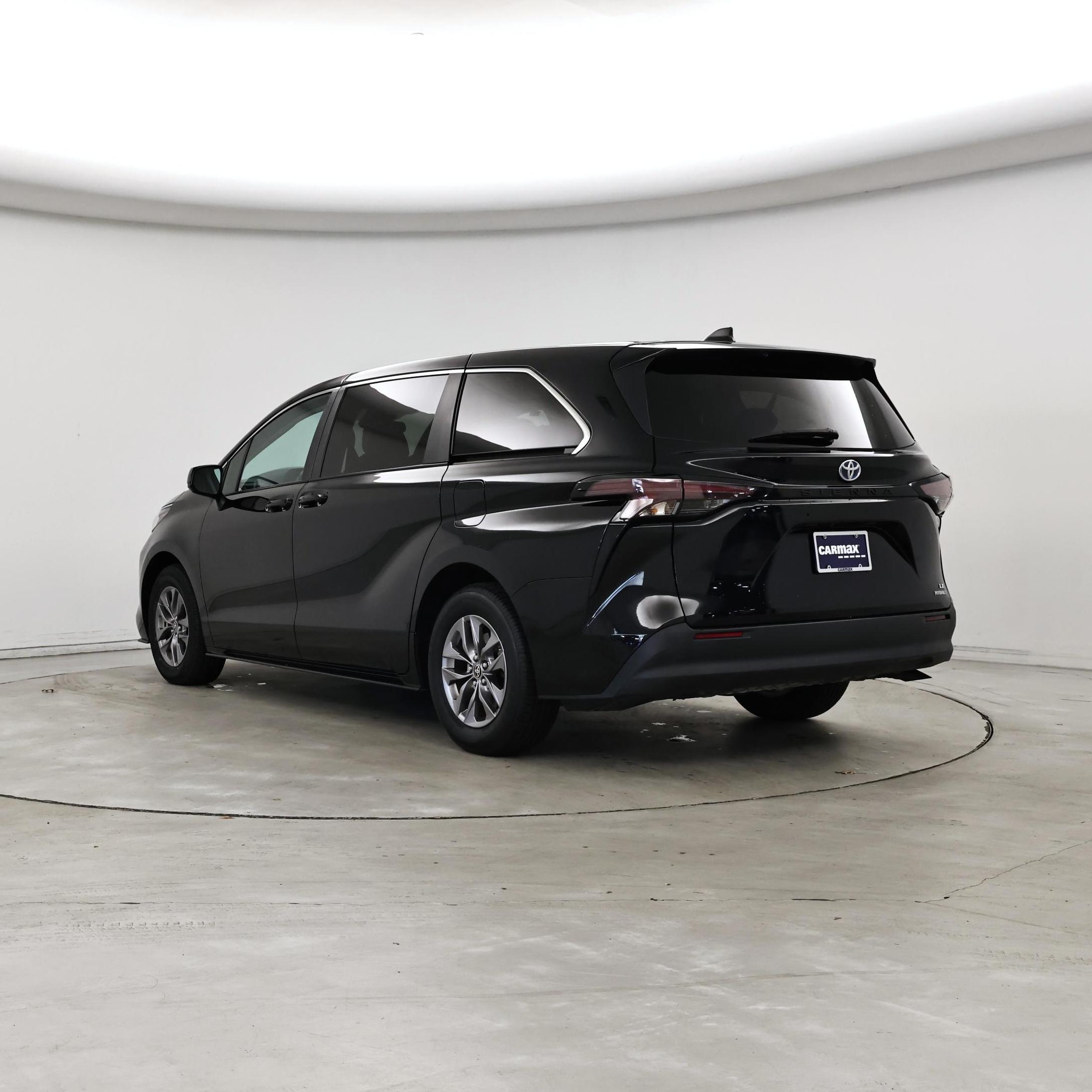 Thumbnail: 2024 Toyota Sienna - 2