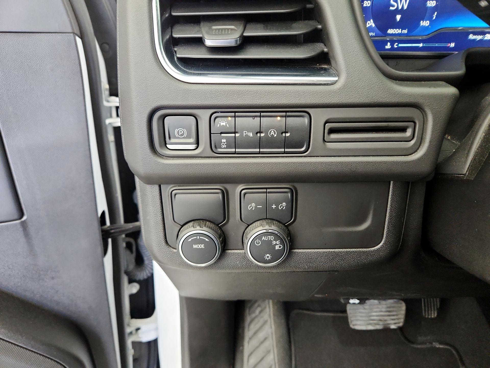 Thumbnail: 2023 Chevrolet Suburban - 13