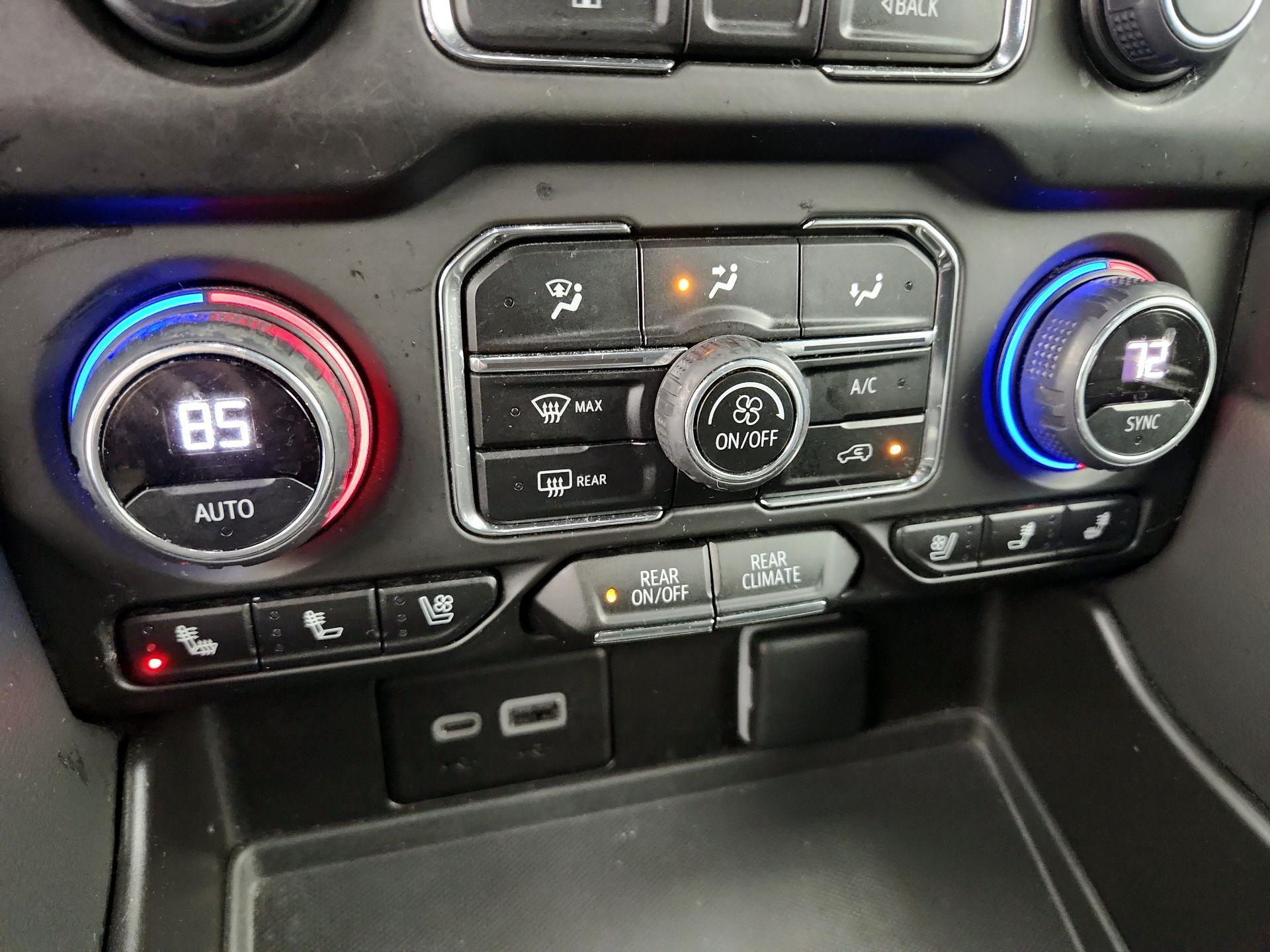 Thumbnail: 2023 Chevrolet Suburban - 16