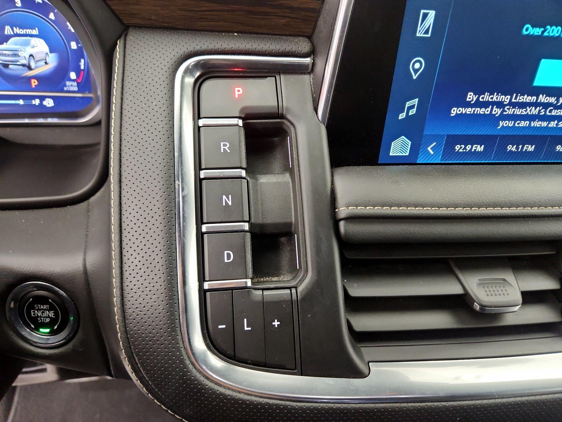 Thumbnail: 2023 Chevrolet Suburban - 17