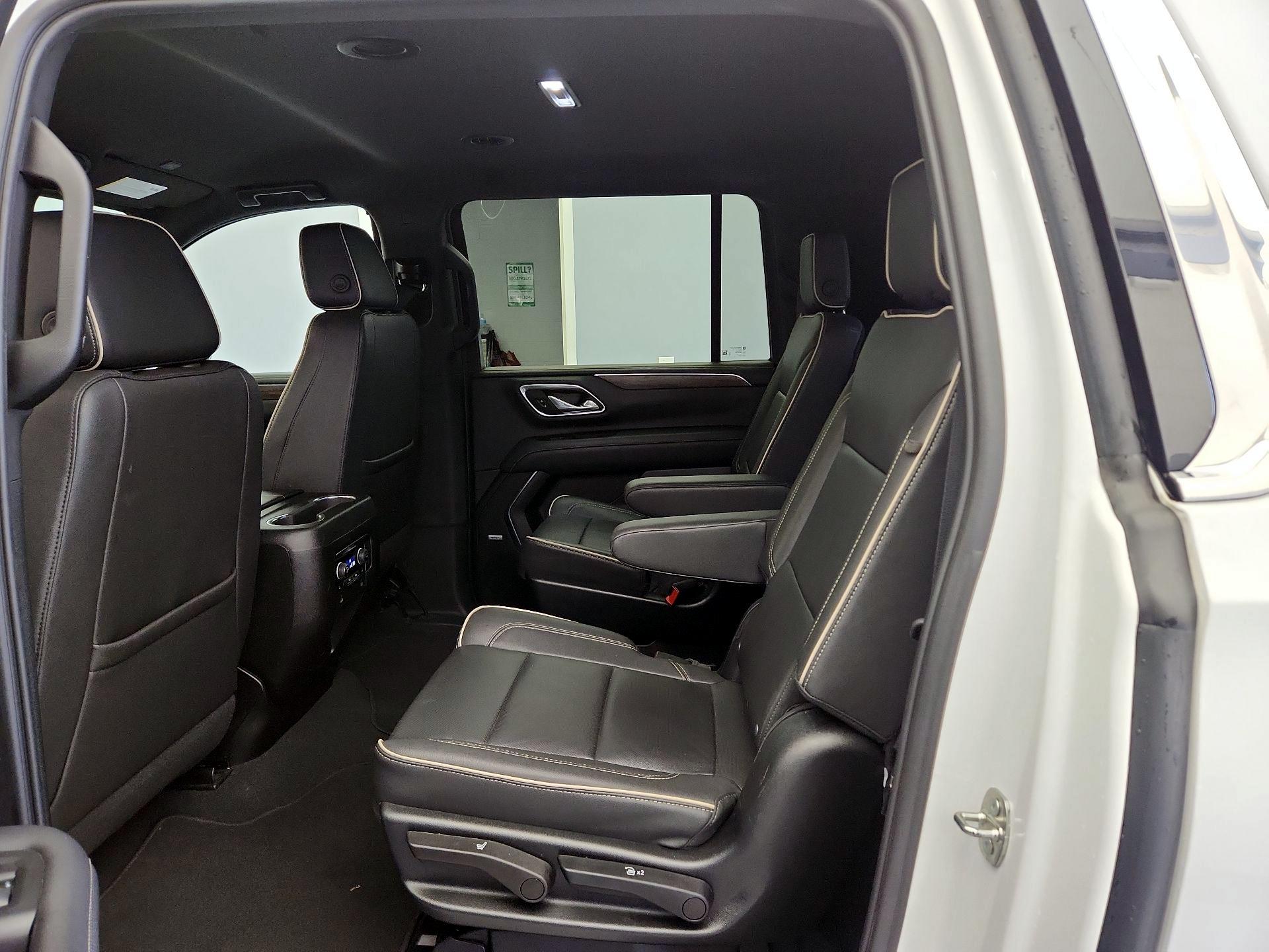 Thumbnail: 2023 Chevrolet Suburban - 19