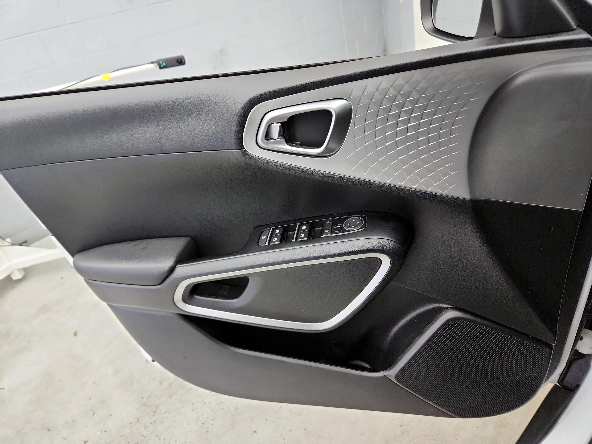 Thumbnail: 2024 Kia Soul - 12