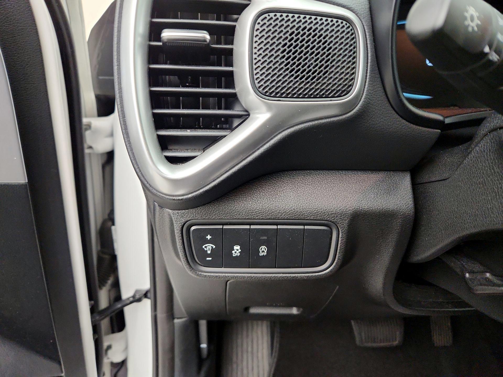 Thumbnail: 2024 Kia Soul - 13