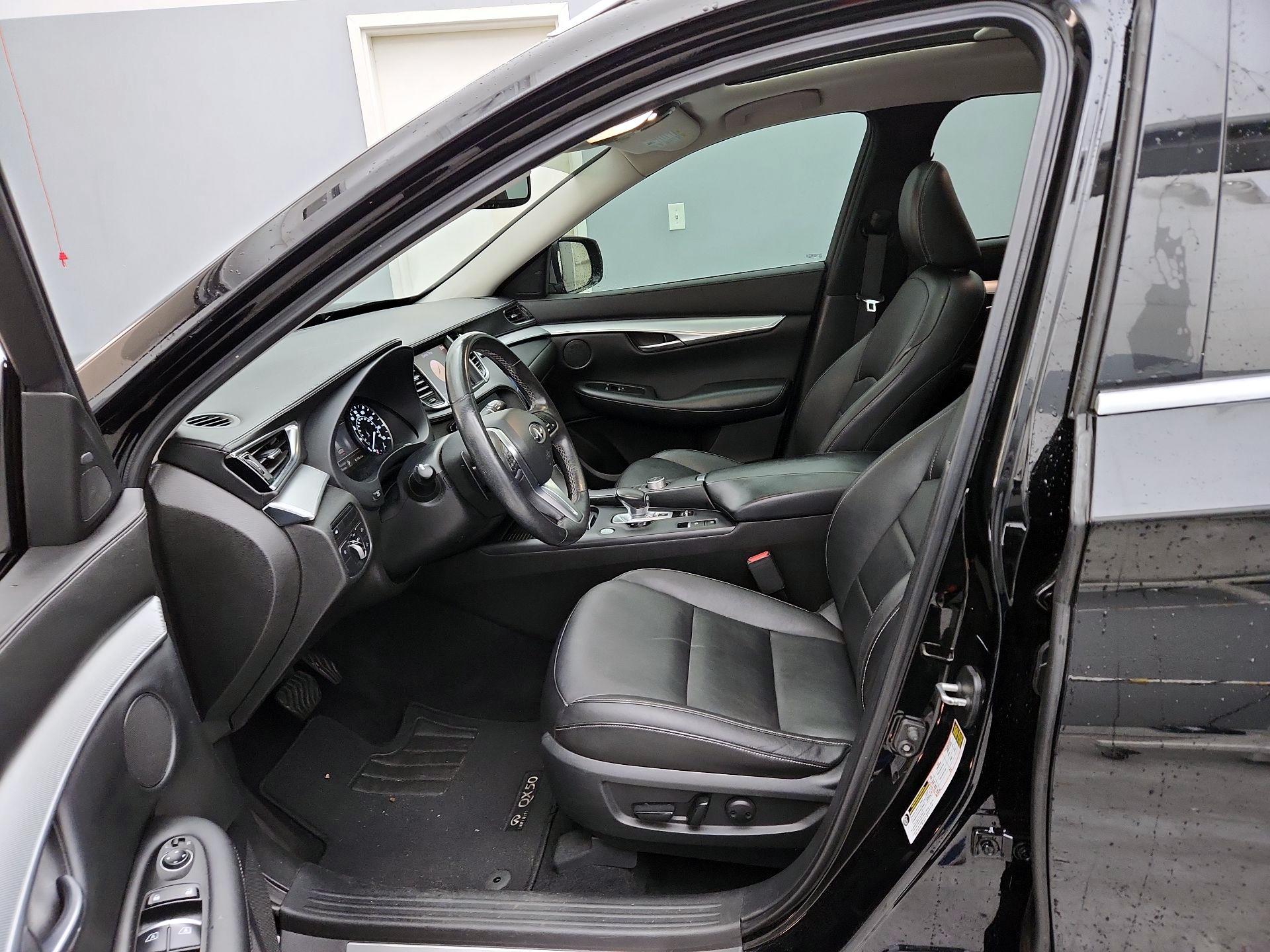 Thumbnail: 2019 INFINITI QX50 - 11