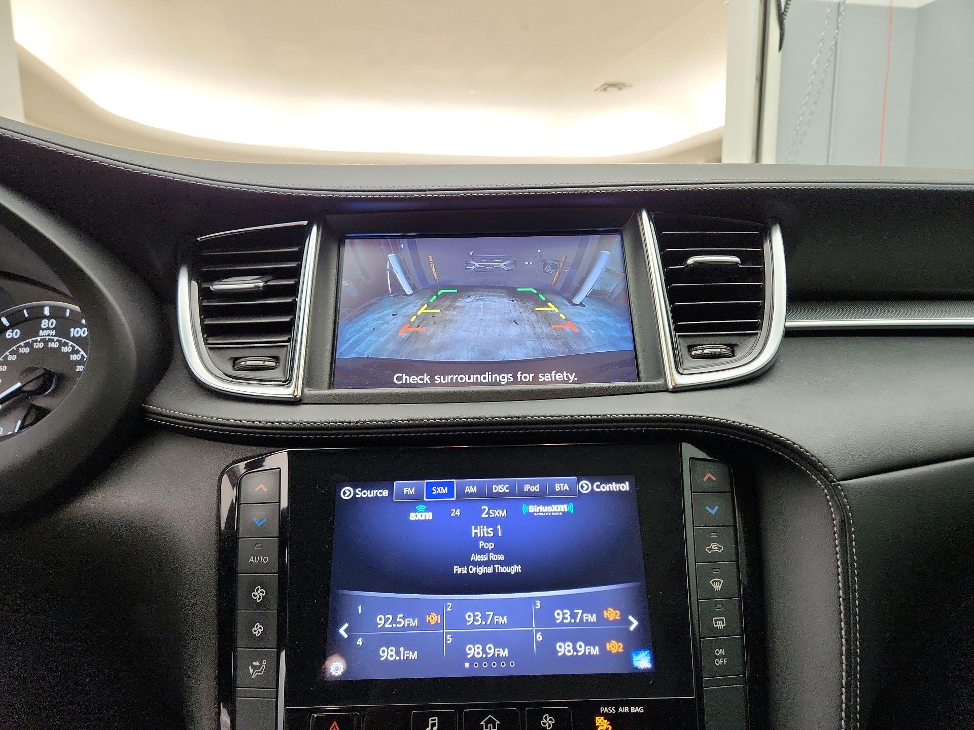 Thumbnail: 2019 INFINITI QX50 - 14