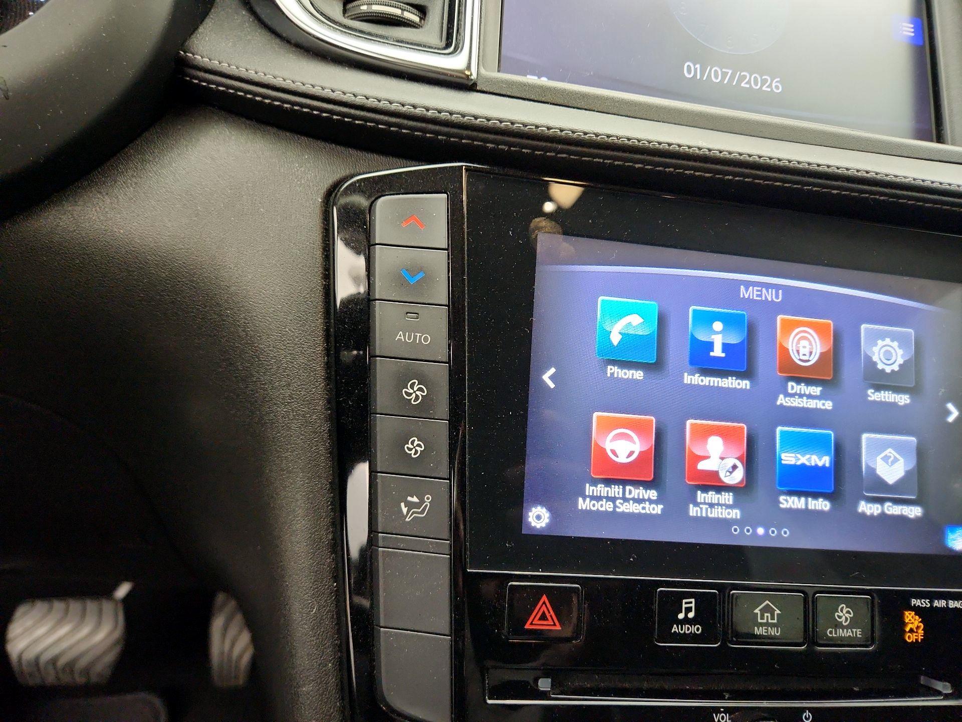 Thumbnail: 2019 INFINITI QX50 - 16